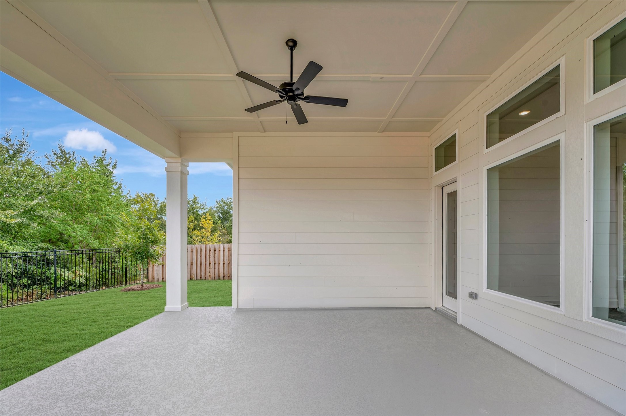 2038 Lobo Court, Montgomery, TX 77316 2038 Lobo Court, Montgomery, TX 77316