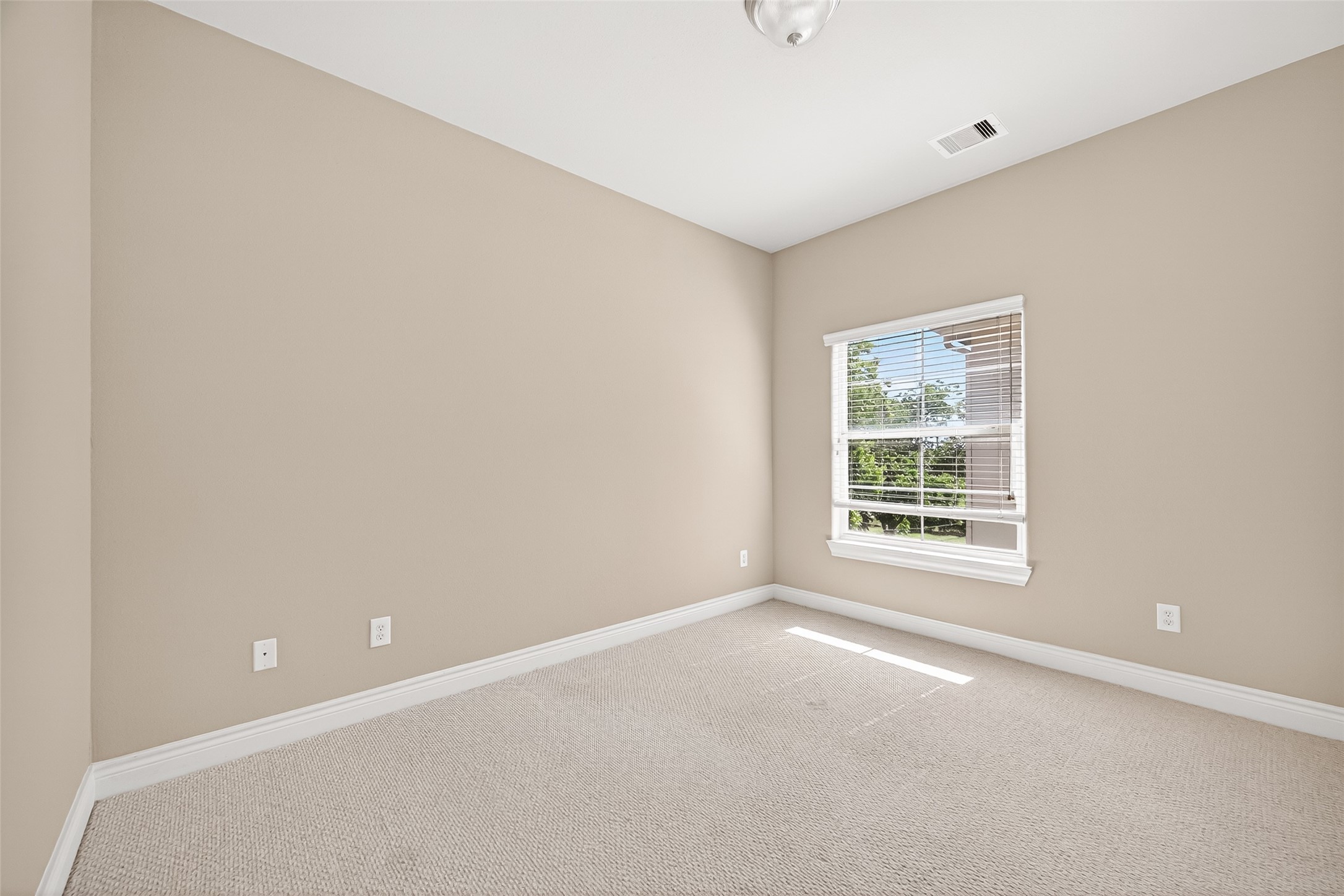 8810 Lakeshore Bend Drive, Houston, TX 77080