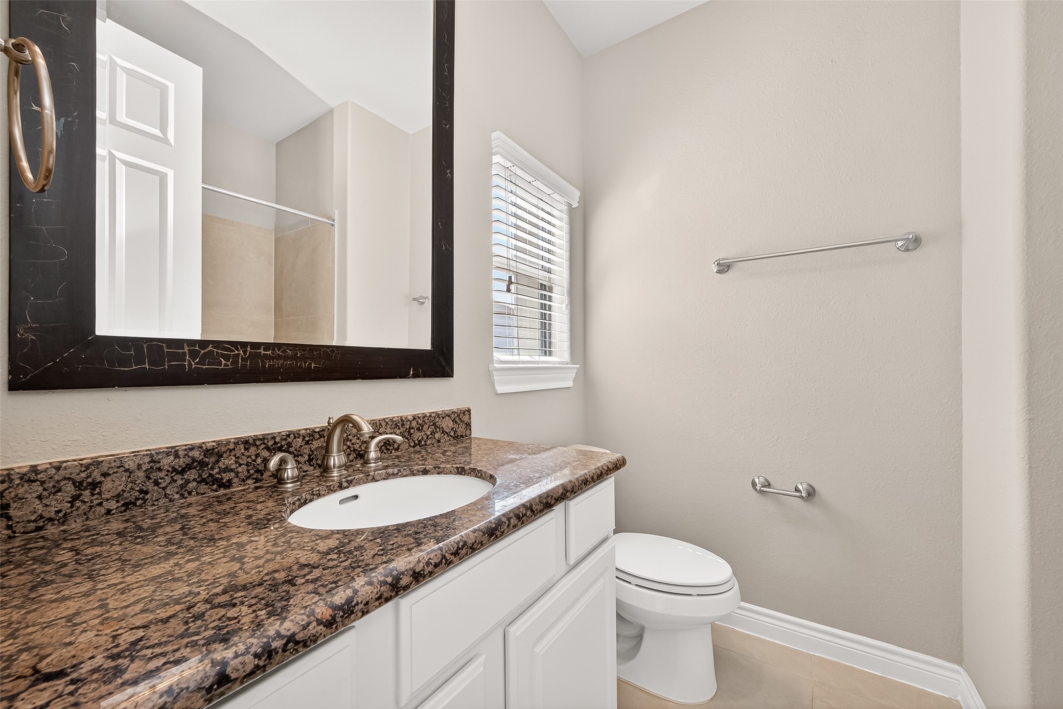 8810 Lakeshore Bend Drive, Houston, TX 77080