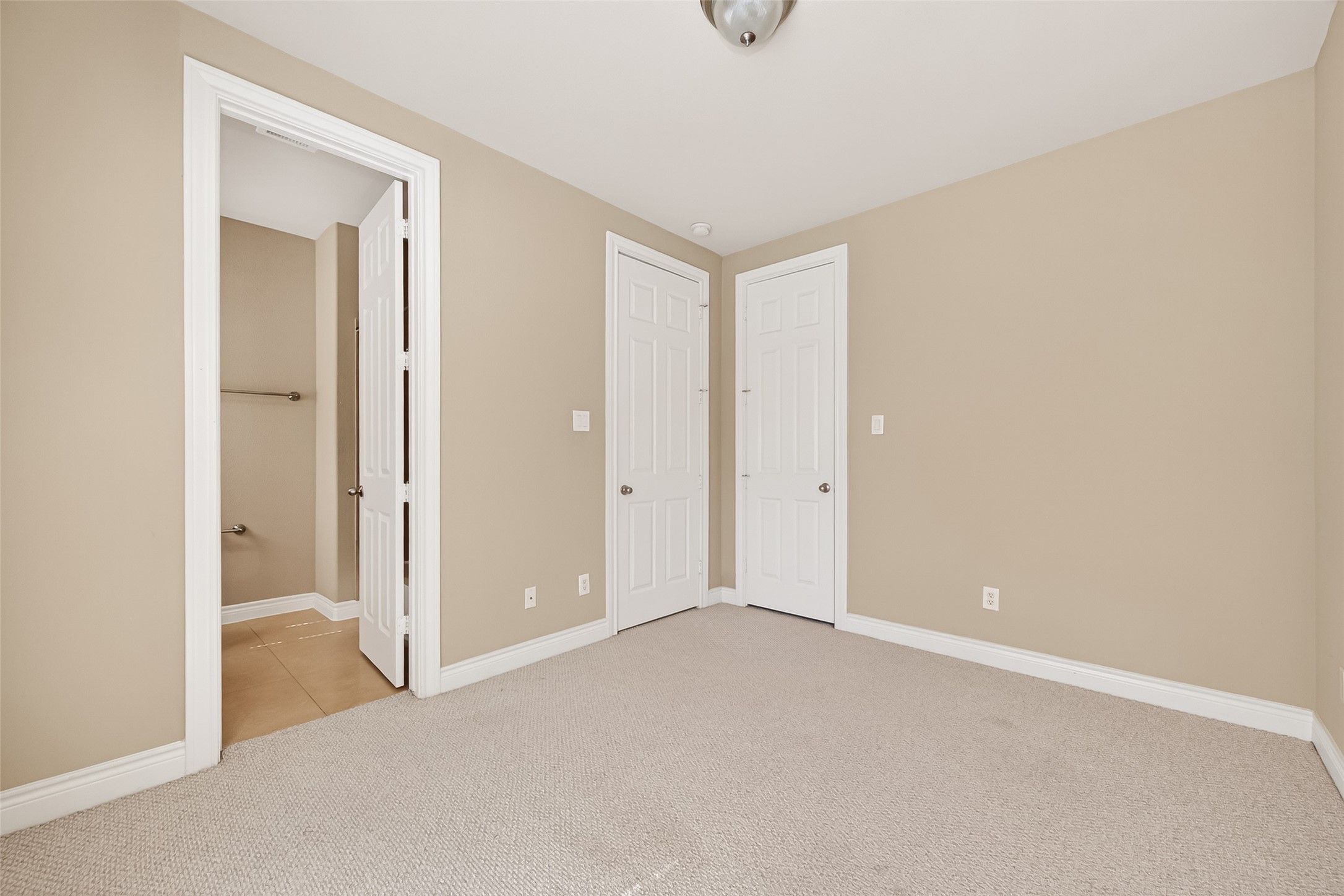 8810 Lakeshore Bend Drive, Houston, TX 77080
