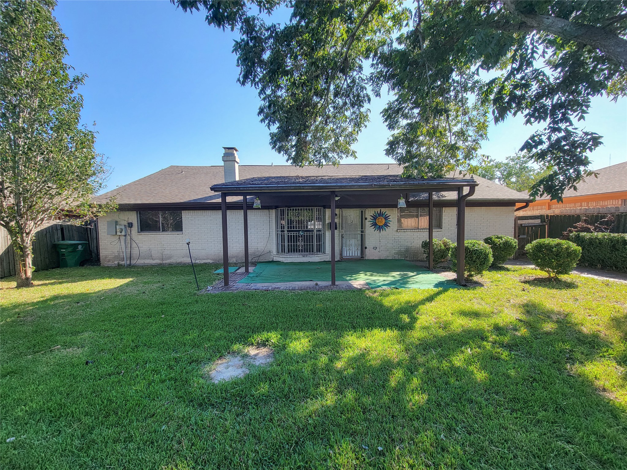 6606 Laughlin Drive, Houston, TX 77489