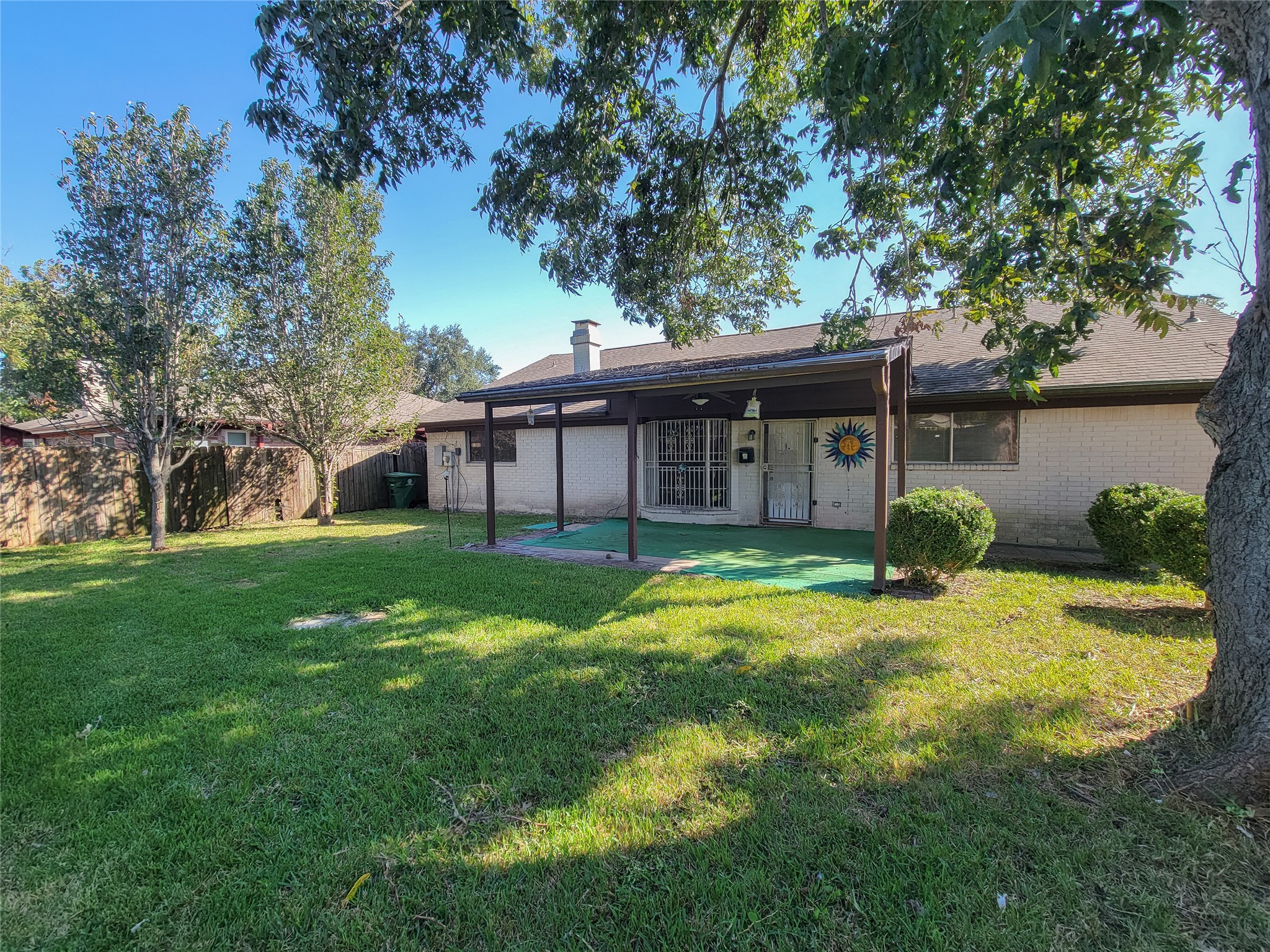 6606 Laughlin Drive, Houston, TX 77489