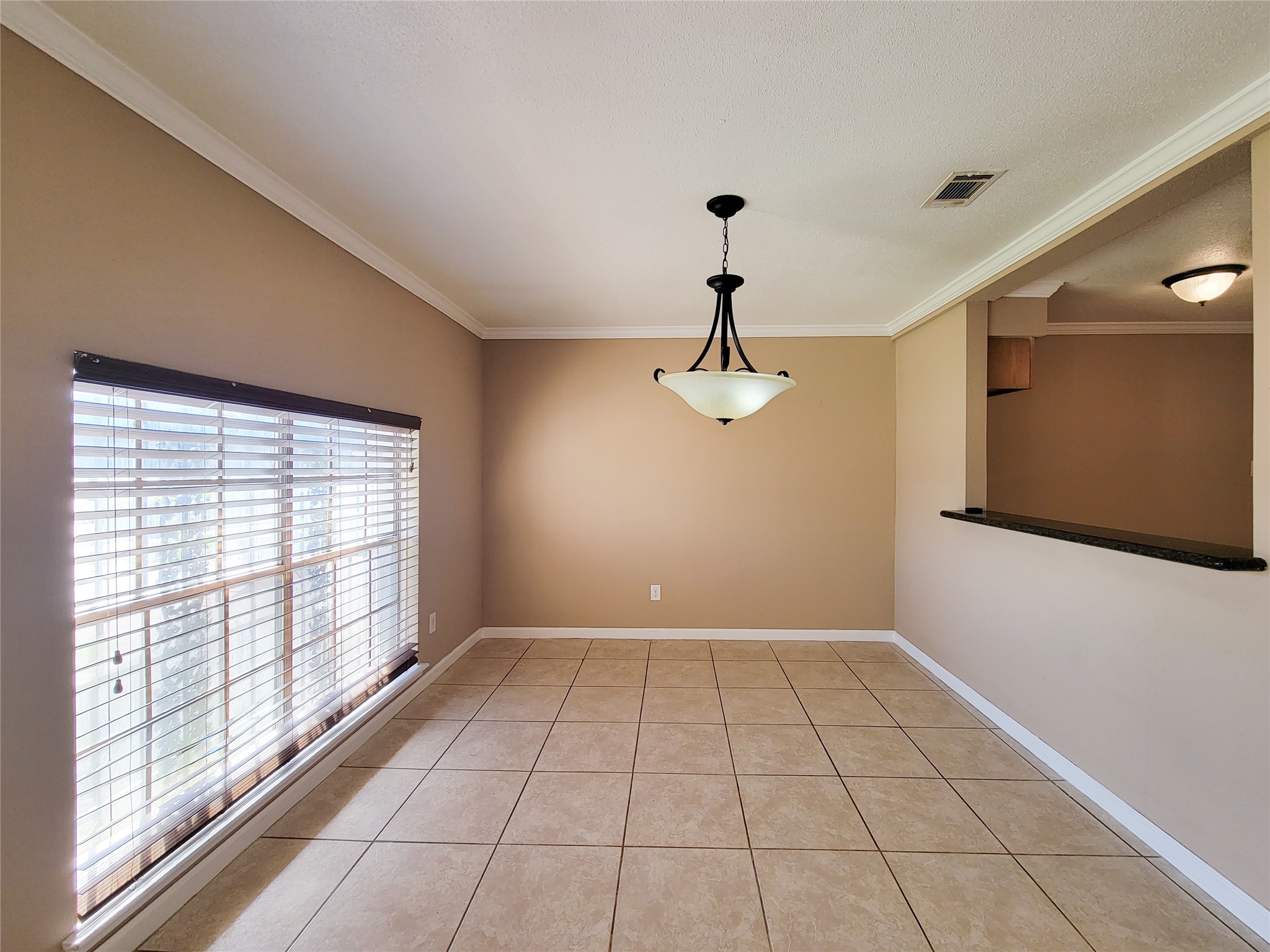 6606 Laughlin Drive, Houston, TX 77489