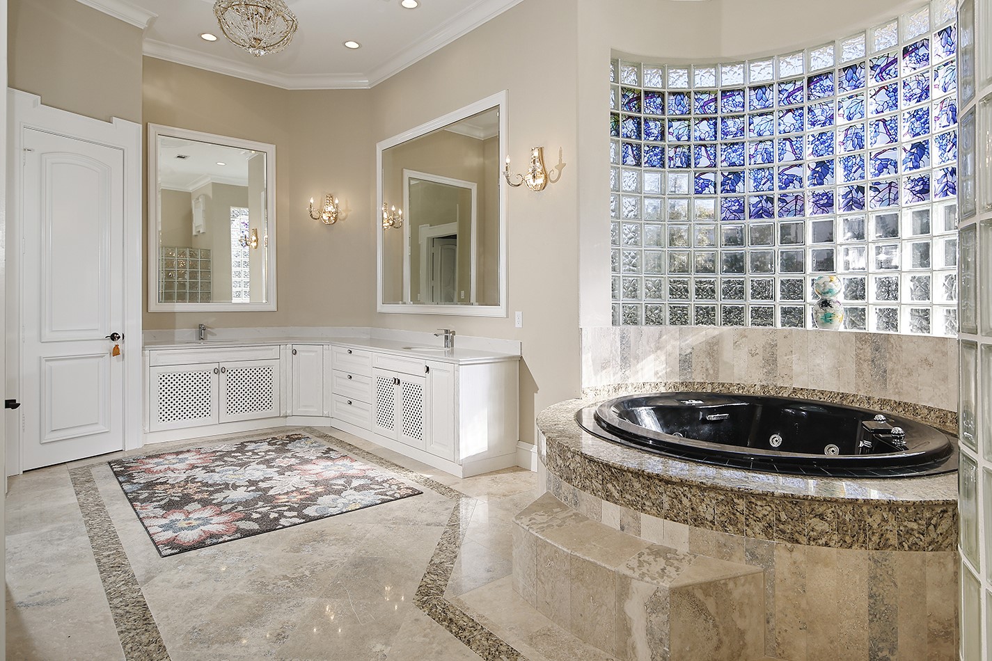 14 Electra Circle, The Woodlands, TX 77382
