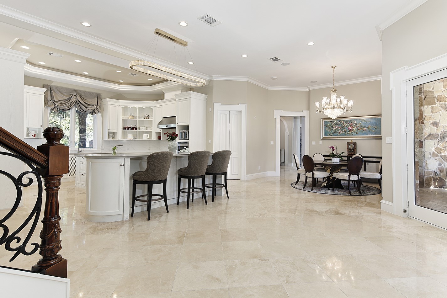 14 Electra Circle, The Woodlands, TX 77382