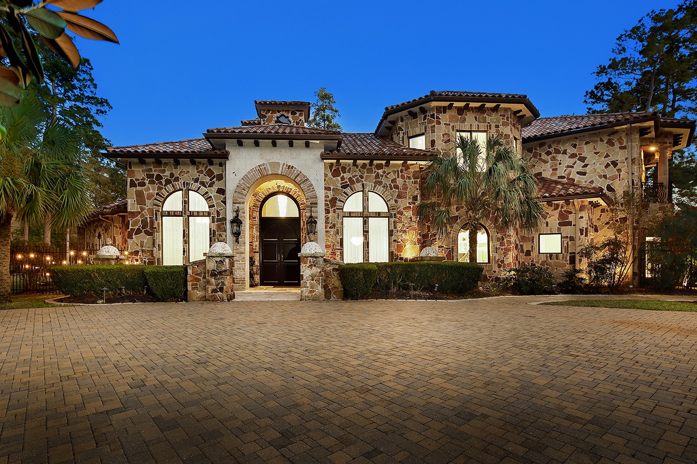 14 Electra Circle, The Woodlands, TX 77382