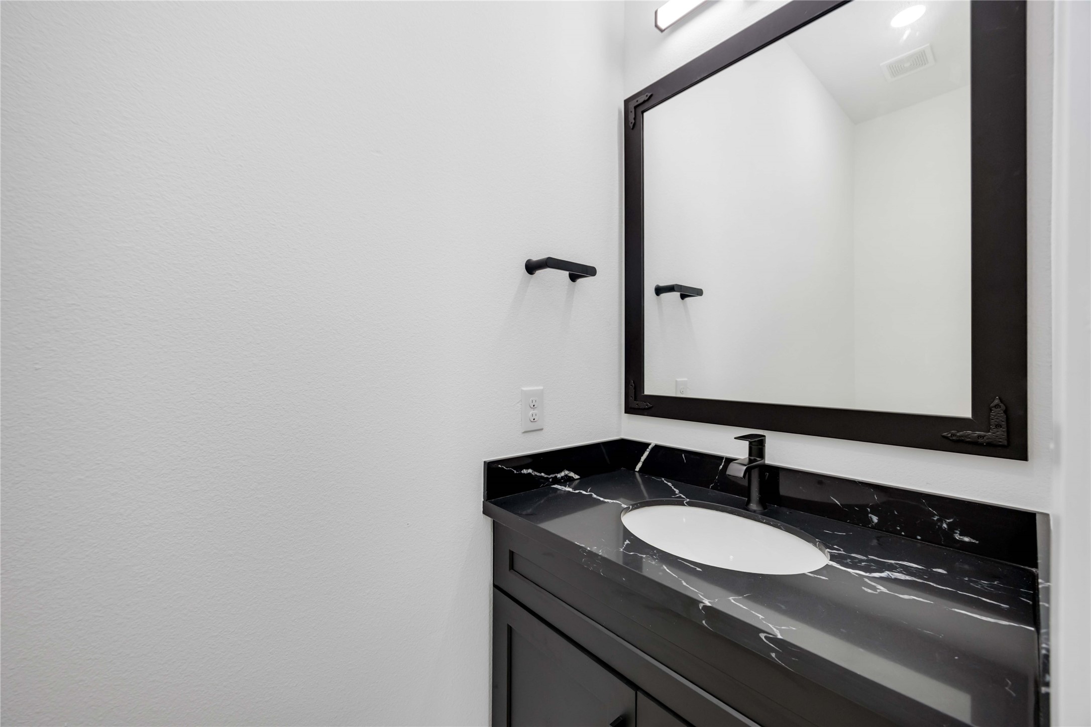 3020 Retta Street, Houston, TX 77026