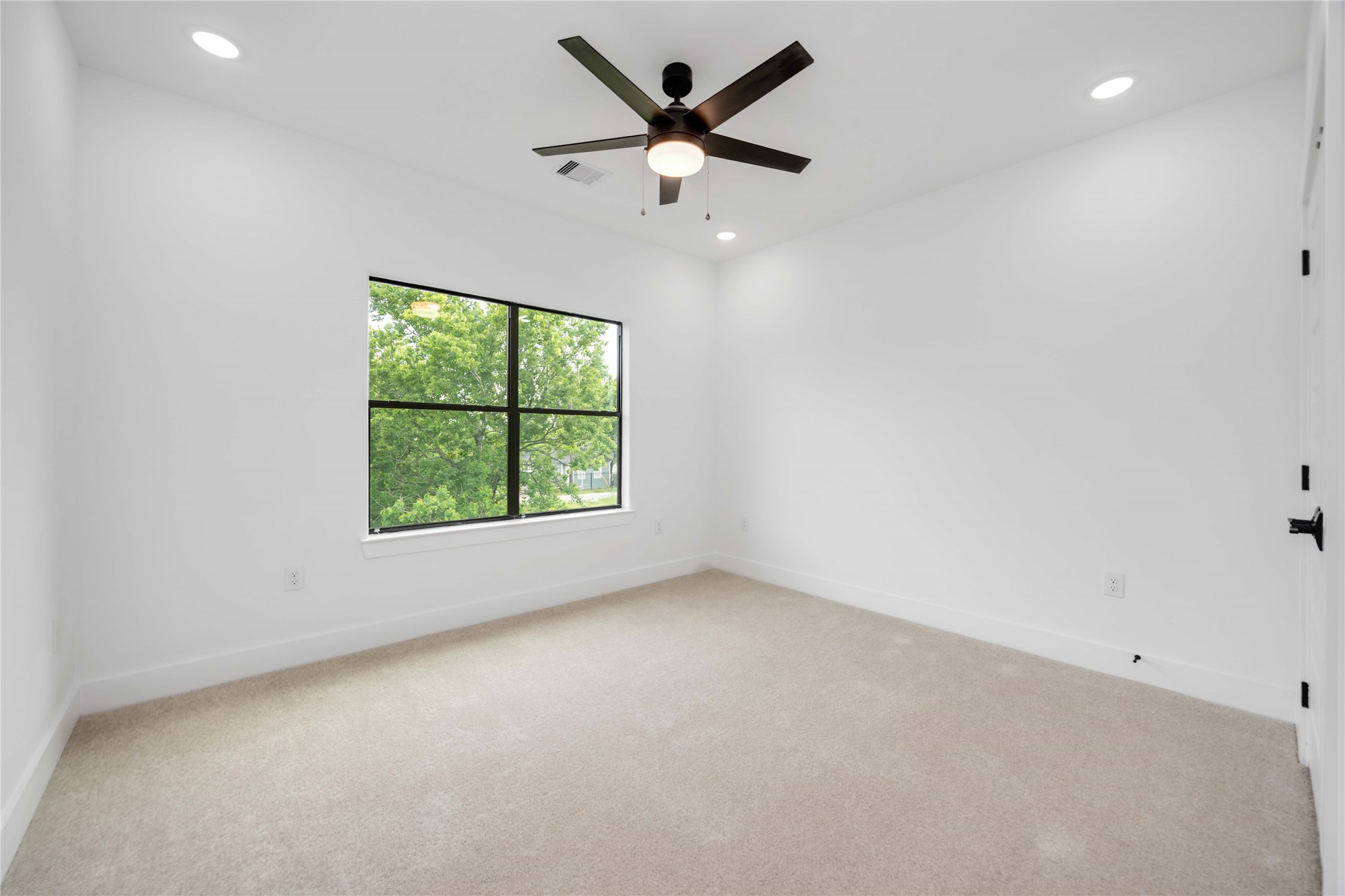 3020 Retta Street, Houston, TX 77026