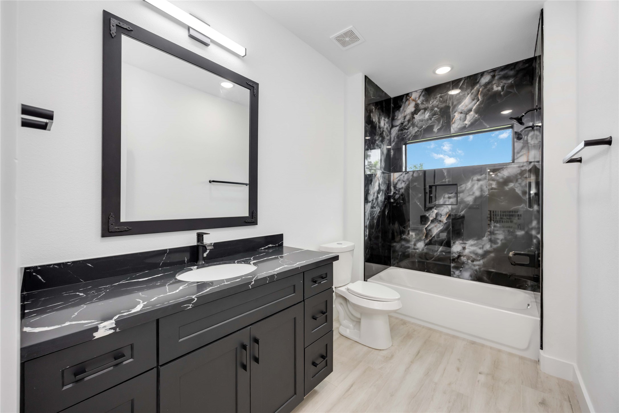 3020 Retta Street, Houston, TX 77026