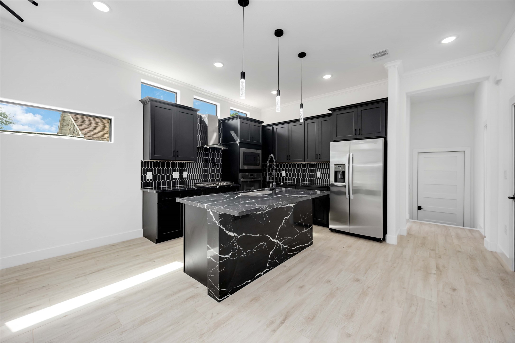3020 Retta Street, Houston, TX 77026