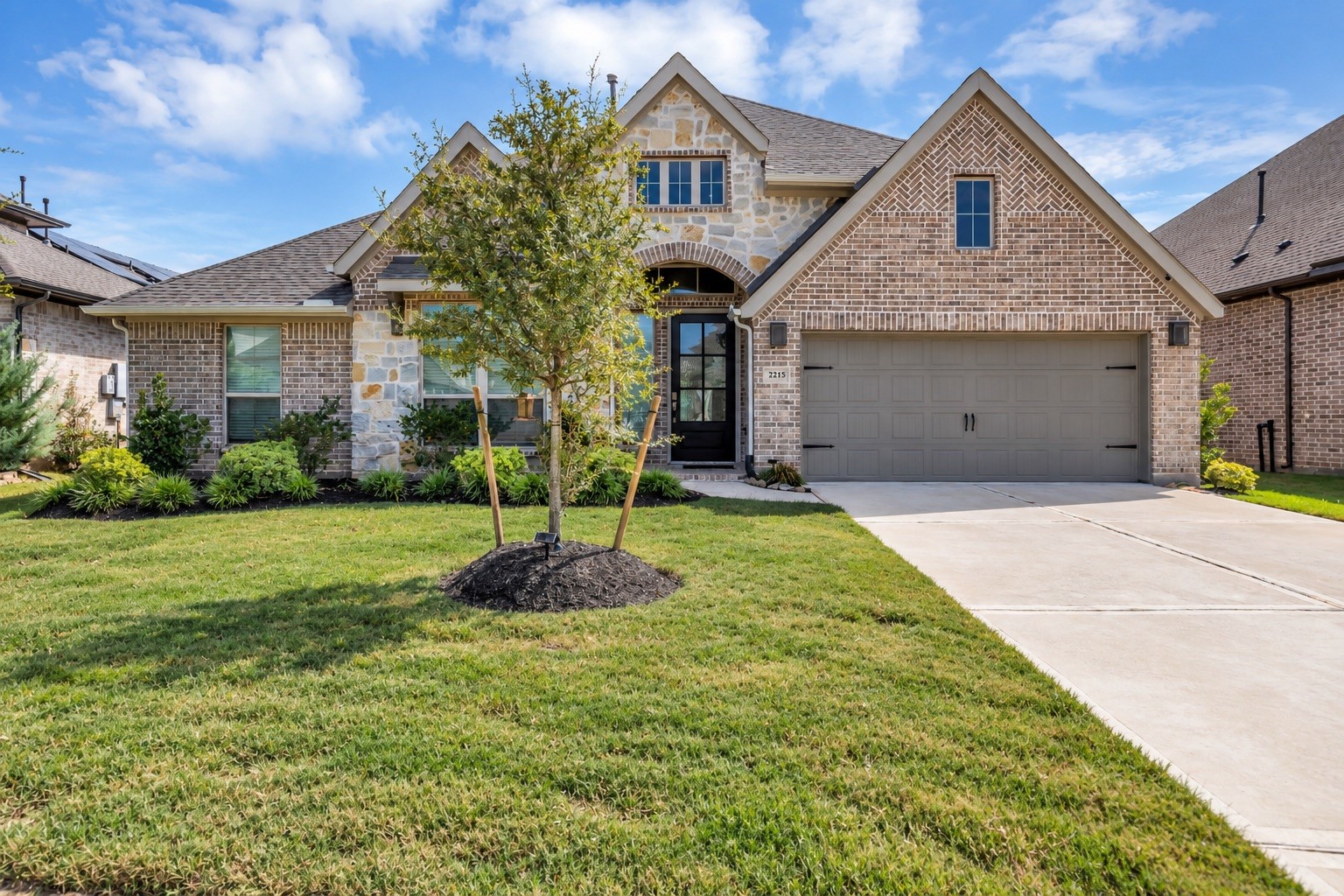2215 Carrol Creek Drive, Richmond, TX 77469