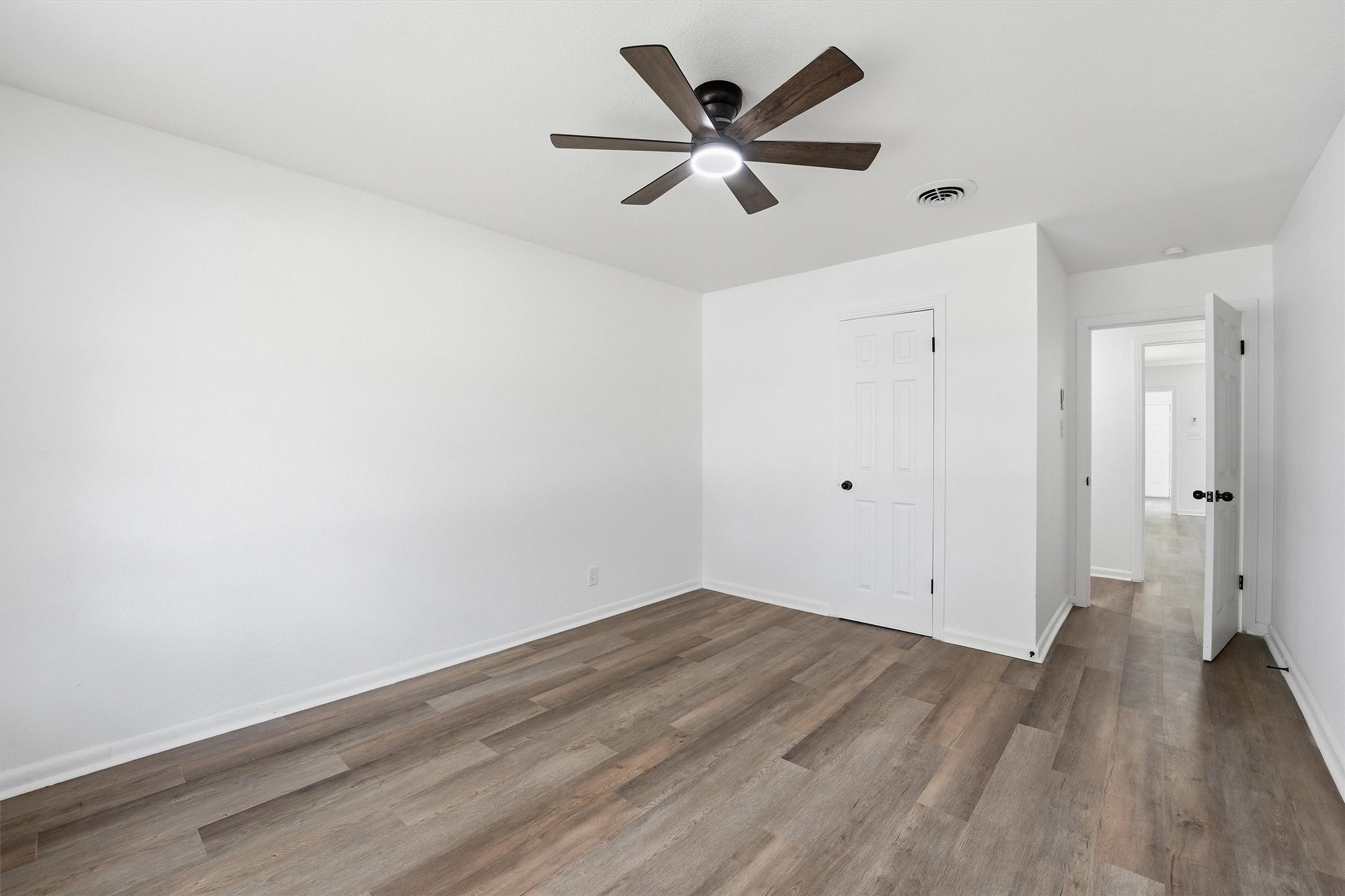 5002 Live Oak Drive, Texas City, TX 77591