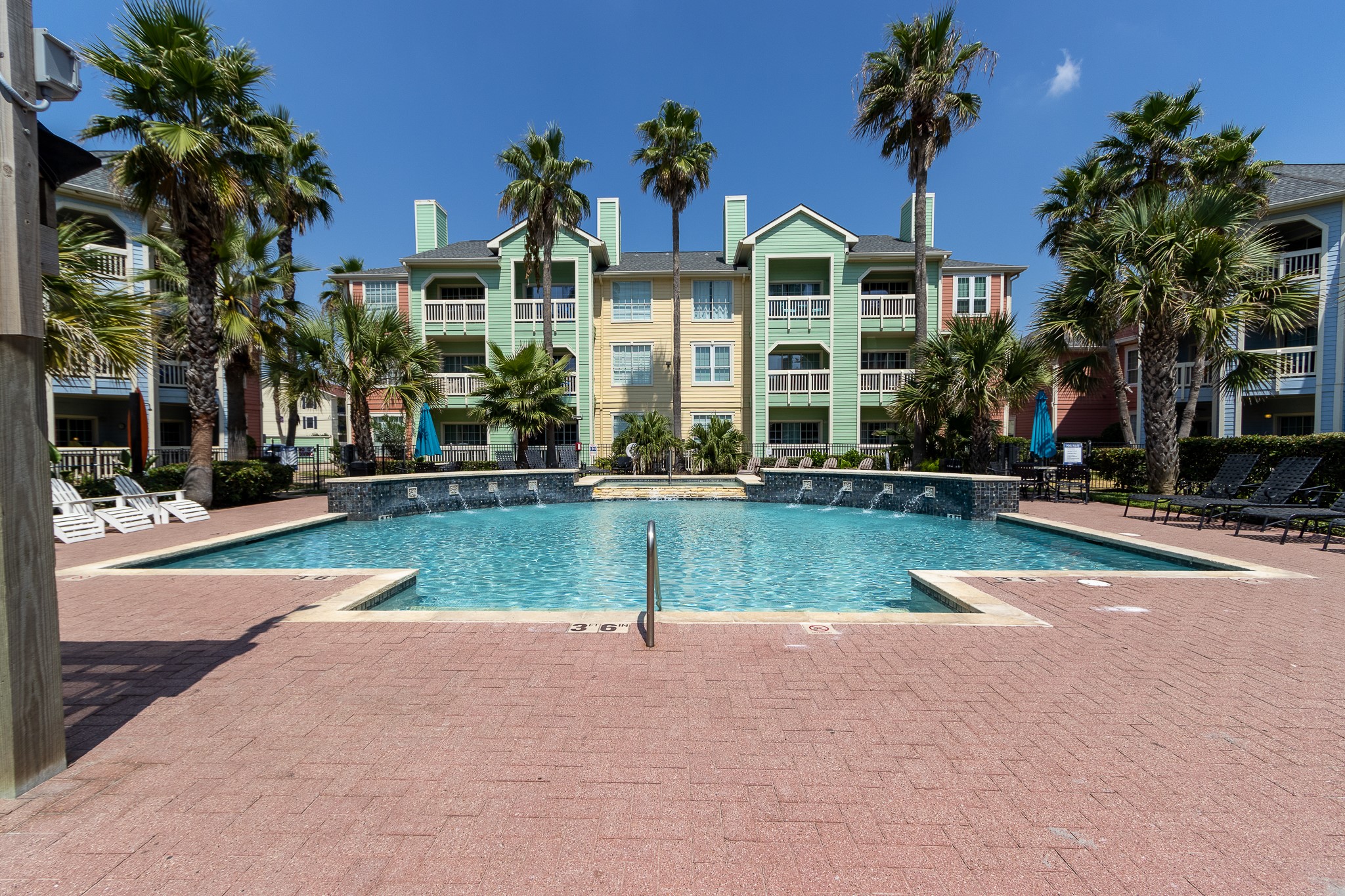 7000 Seawall Boulevard, #833, Galveston, TX 77551