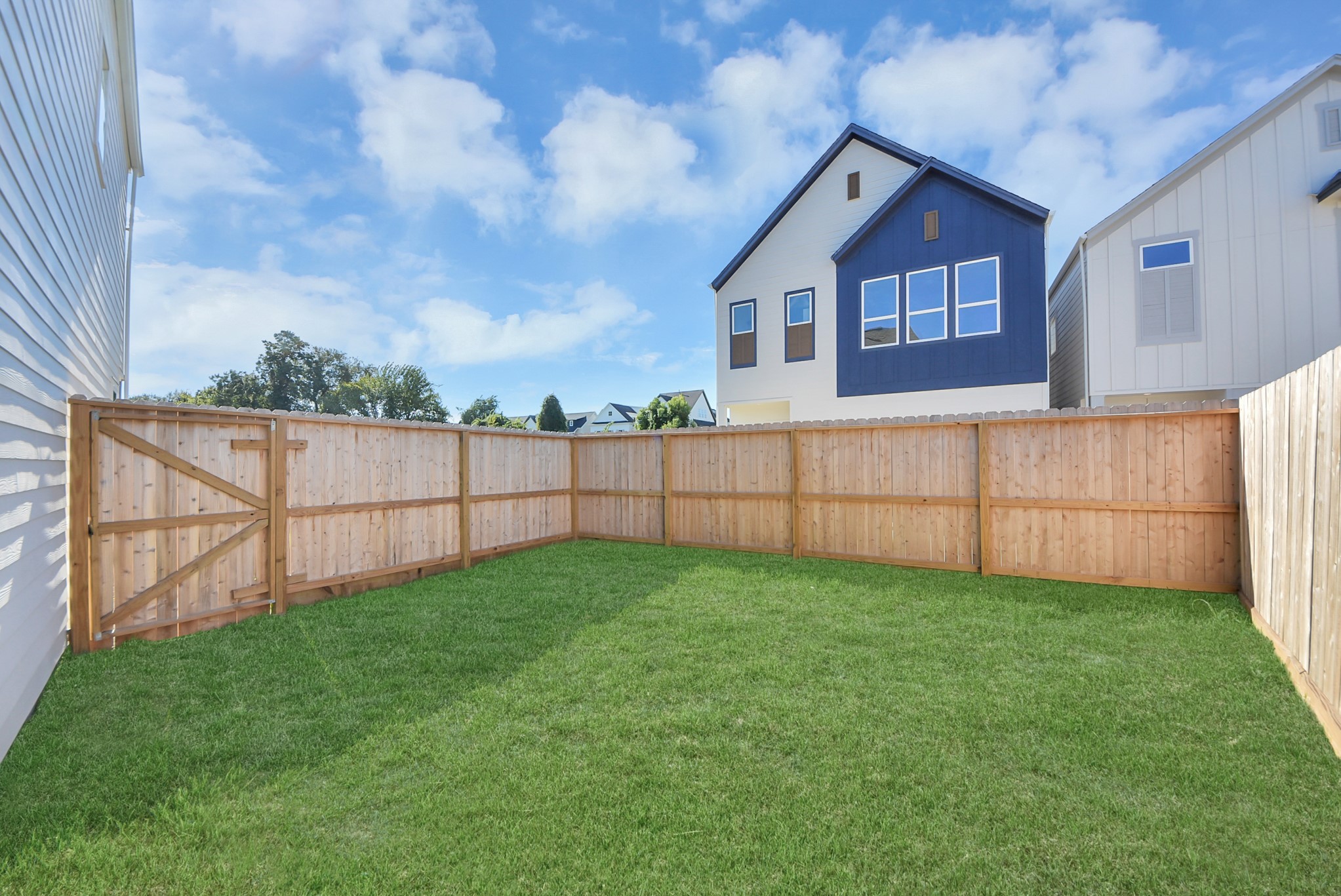 5252 Texas Street, Houston, TX 77011