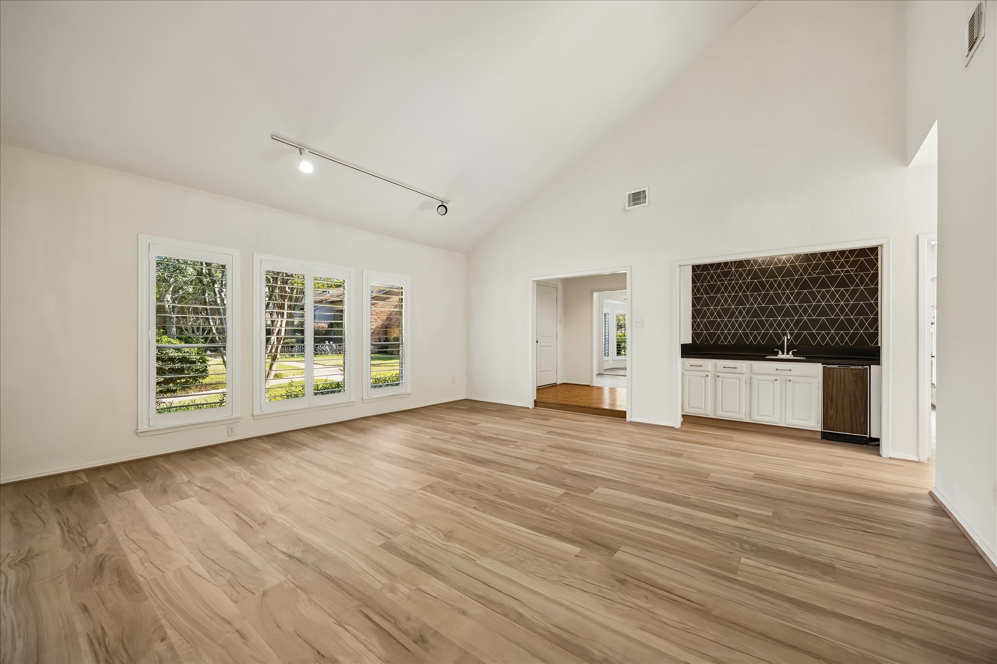 2725 S Glen Haven Boulevard, Houston, TX 77025