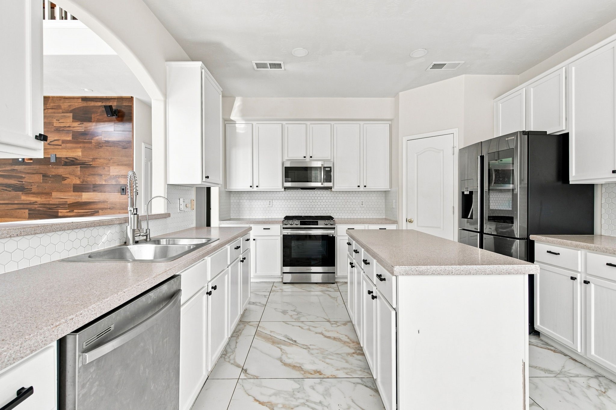 11122 W Cyrus Drive, Houston, TX 77064