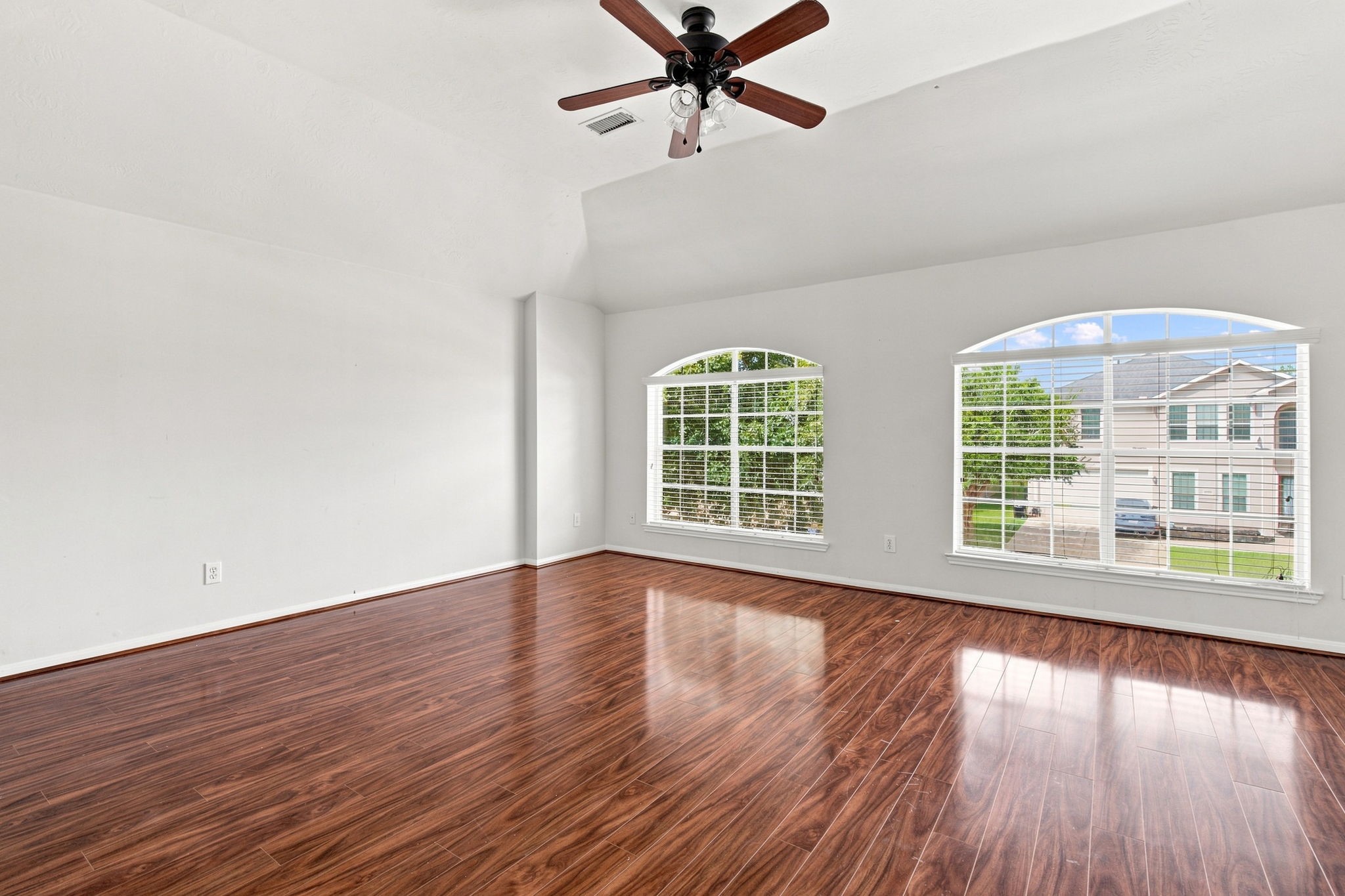 11122 W Cyrus Drive, Houston, TX 77064