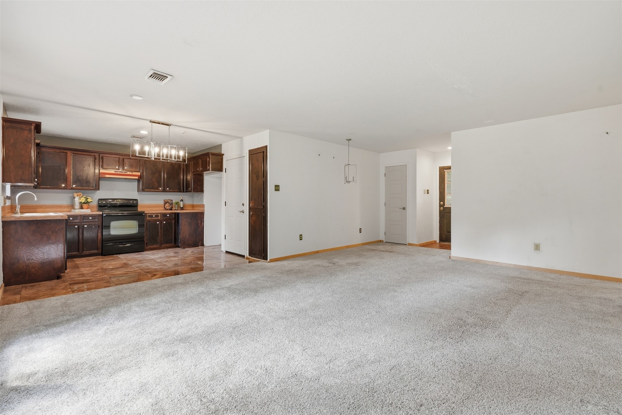 Living room open to kitchen