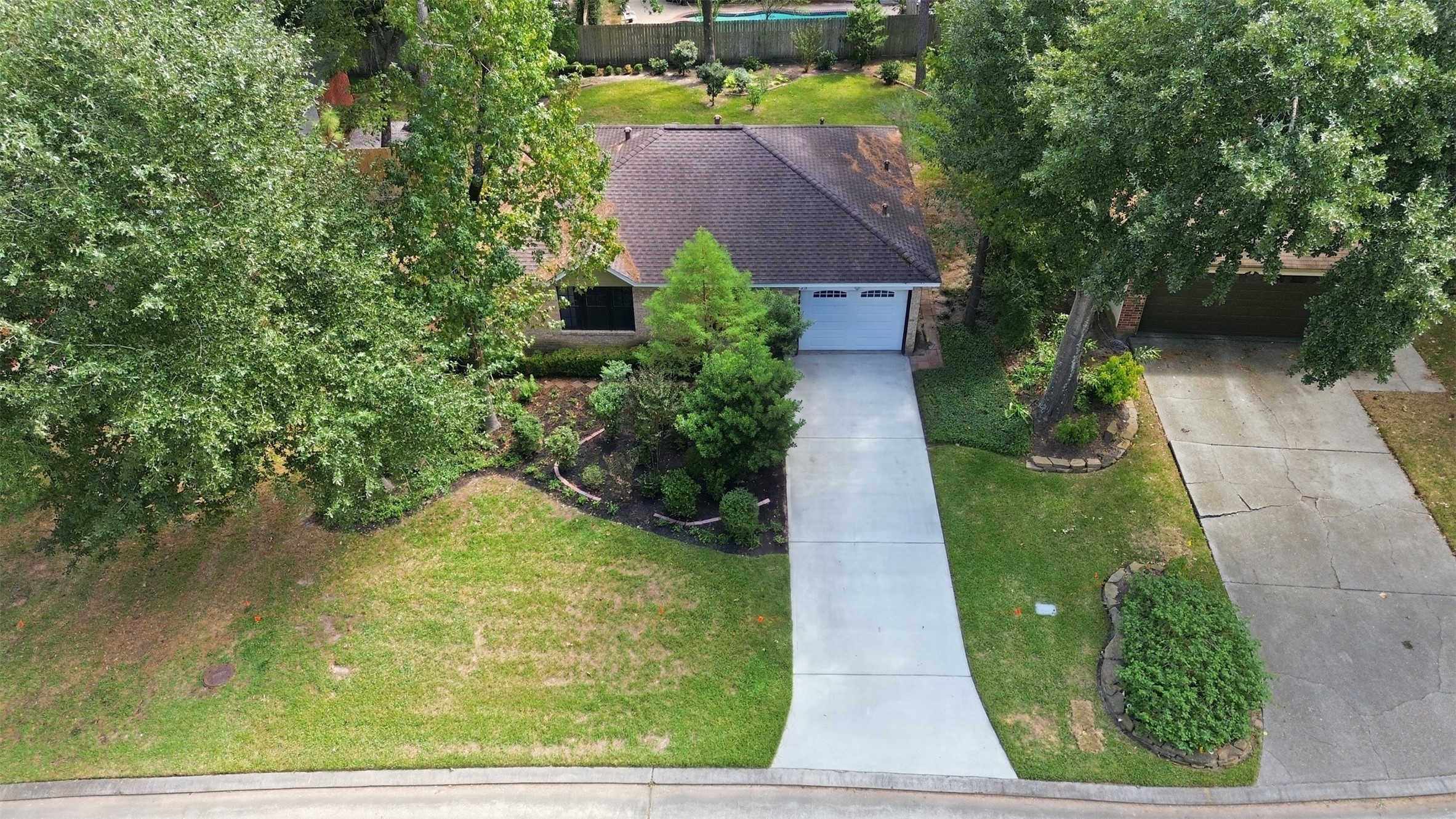 Beautiful front yard landscaping