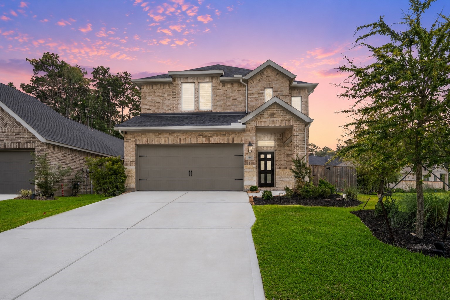 This Perry built home features modern design elements, a welcoming front entrance, and is tastefully upgraded inside and out!