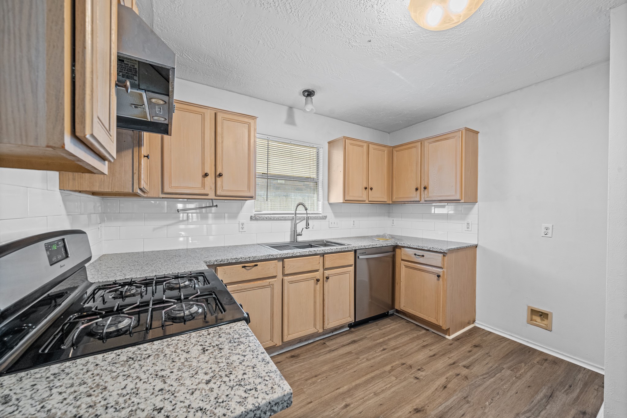 15506 Appleridge Drive, Houston, TX 77489