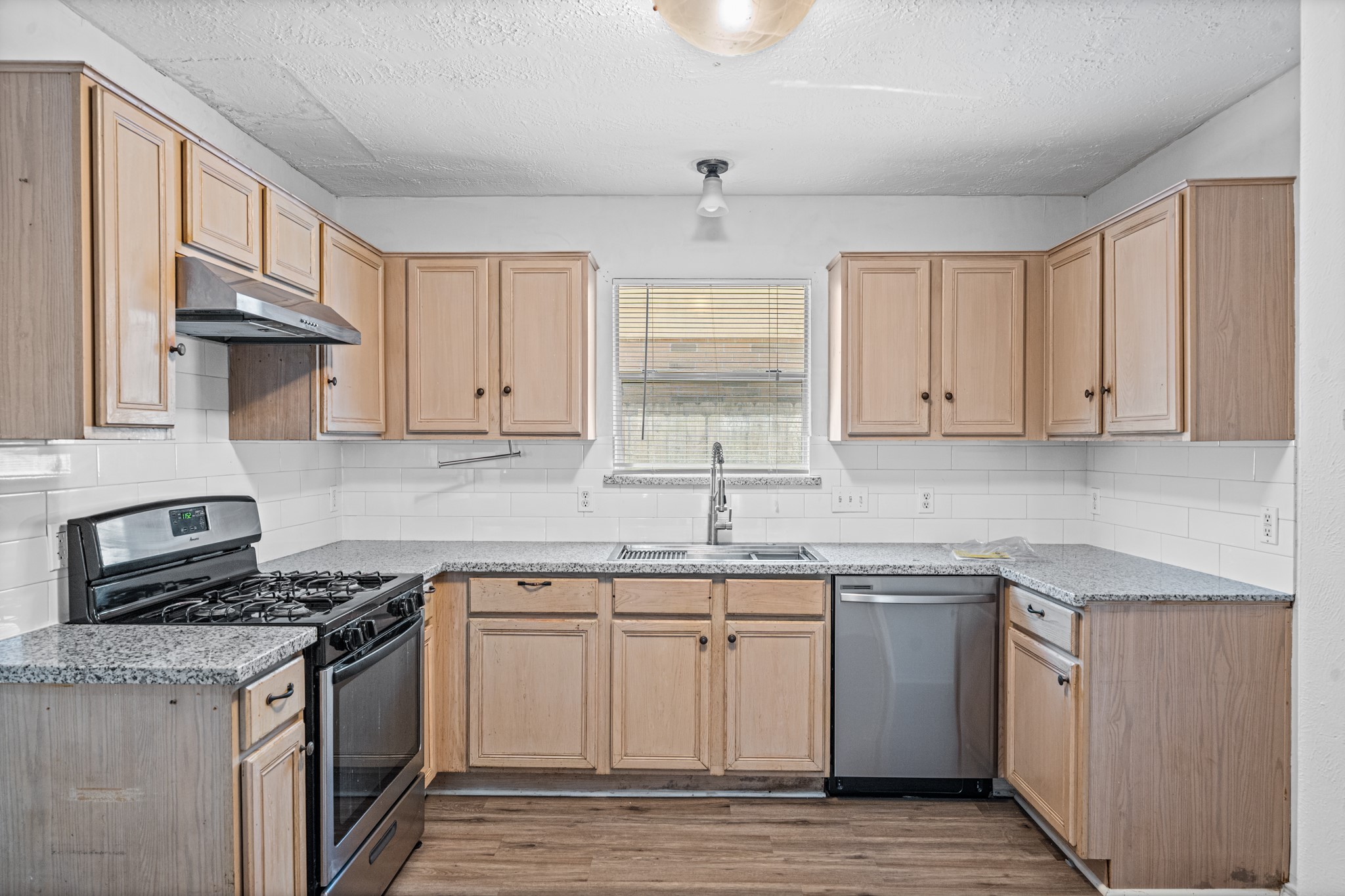15506 Appleridge Drive, Houston, TX 77489