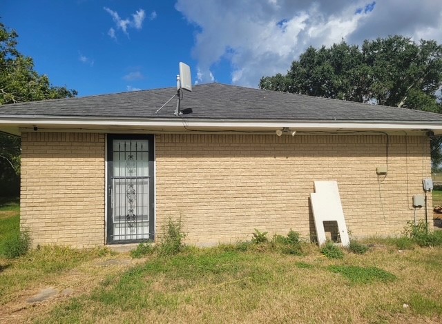 8002 County Road 172, Alvin, TX 77511