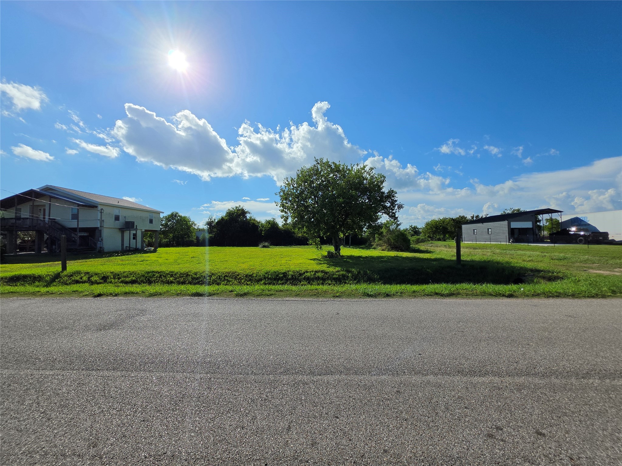 50' of 16th Street Frontage