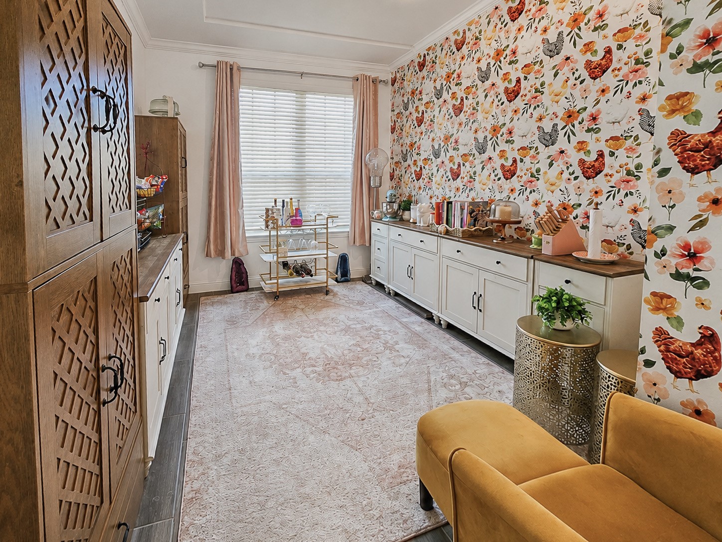 Farmhouse Pantry 1
