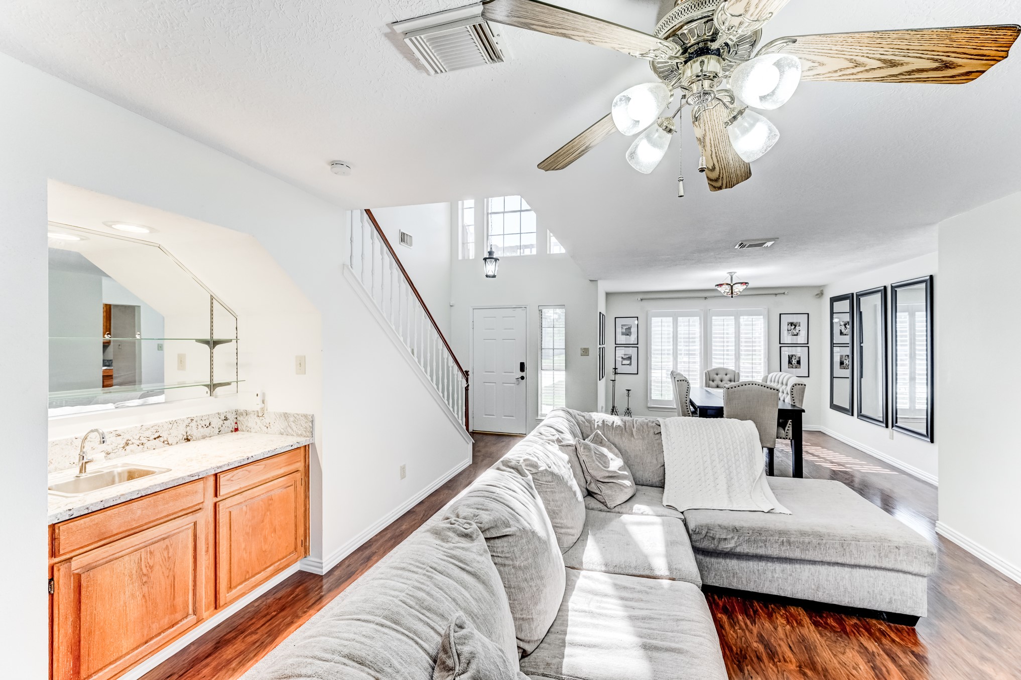 2004 Saber Court, League City, TX 77573