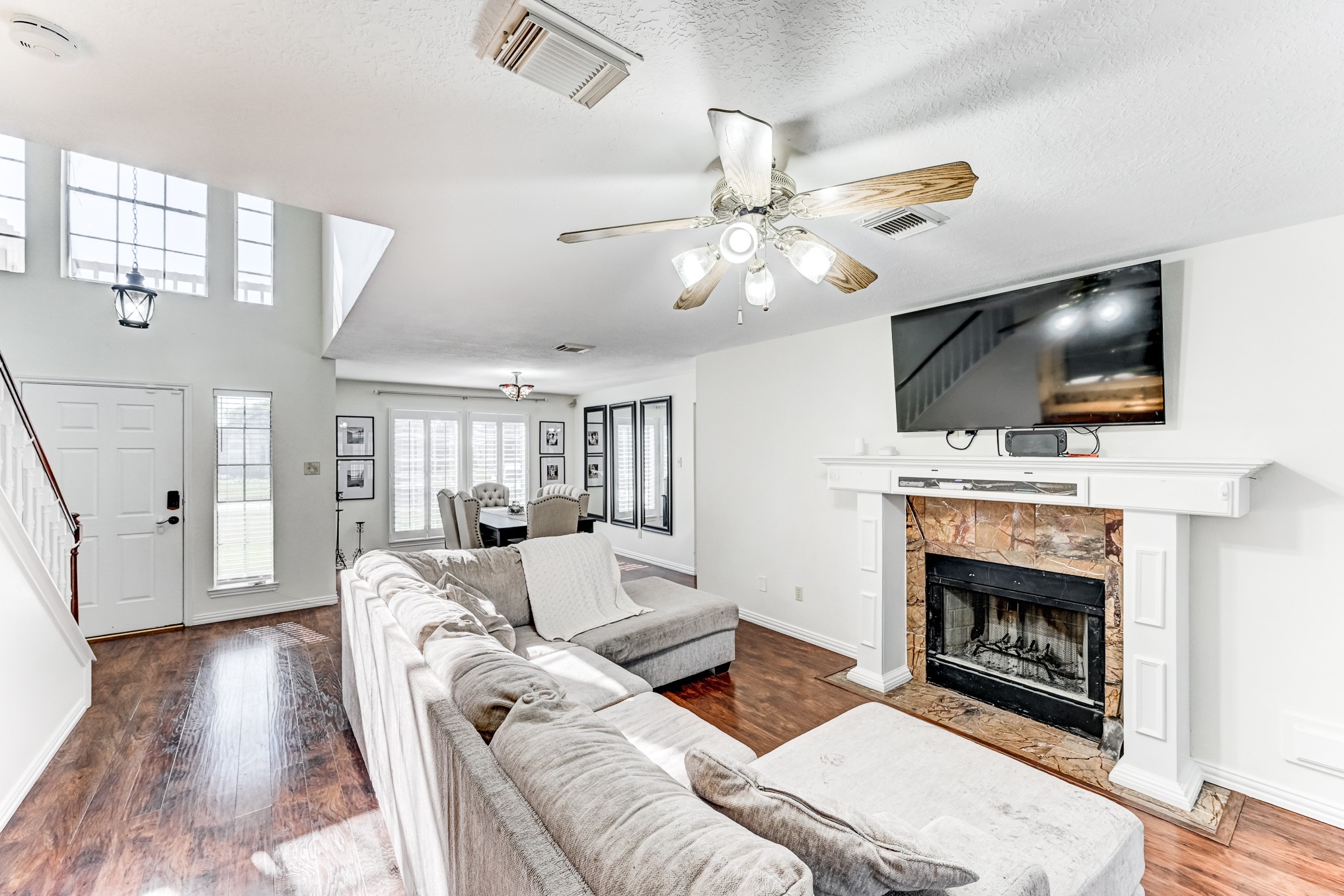 2004 Saber Court, League City, TX 77573