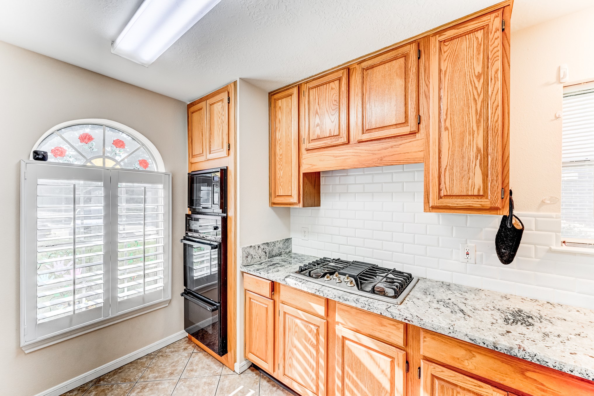2004 Saber Court, League City, TX 77573