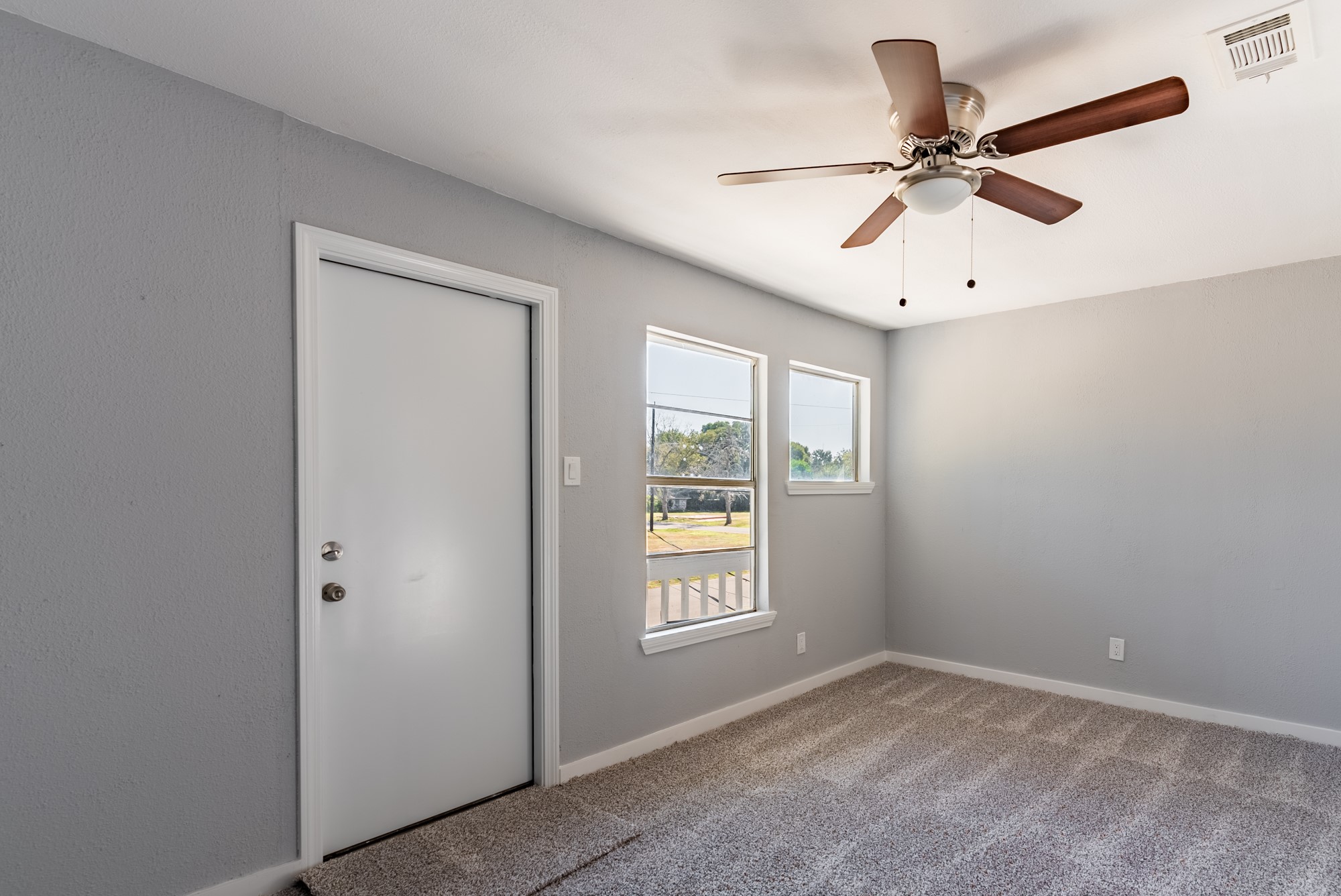 811 N 10th Street, Richmond, TX 77469