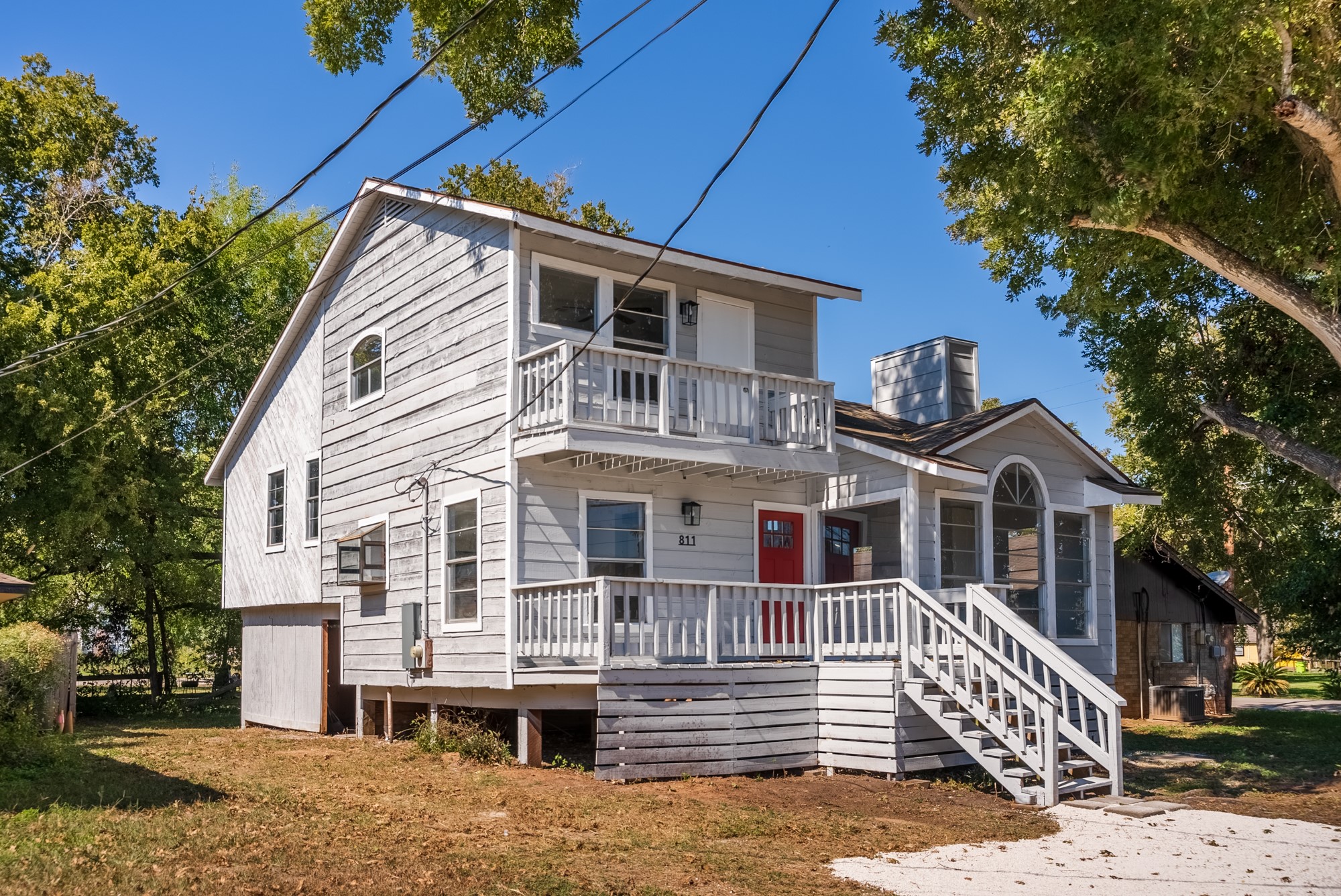 811 N 10th Street, Richmond, TX 77469