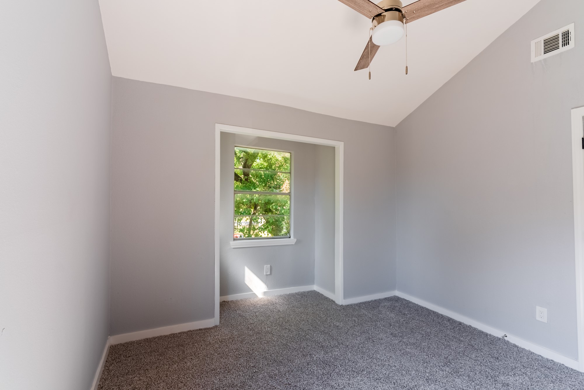 811 N 10th Street, Richmond, TX 77469