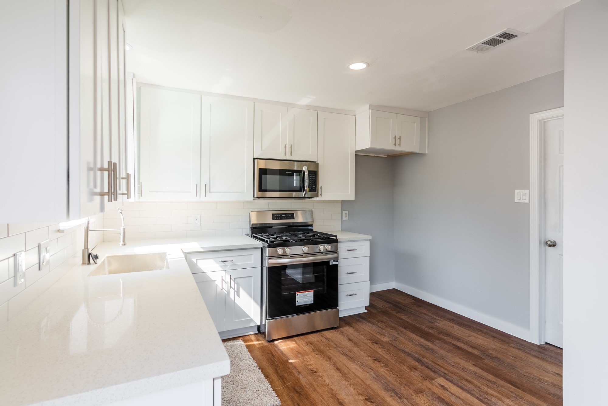 811 N 10th Street, Richmond, TX 77469