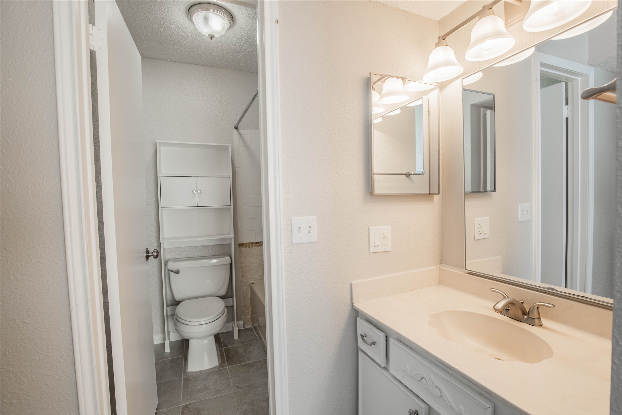 250 El Dorado Boulevard, #132, Houston, TX 77598