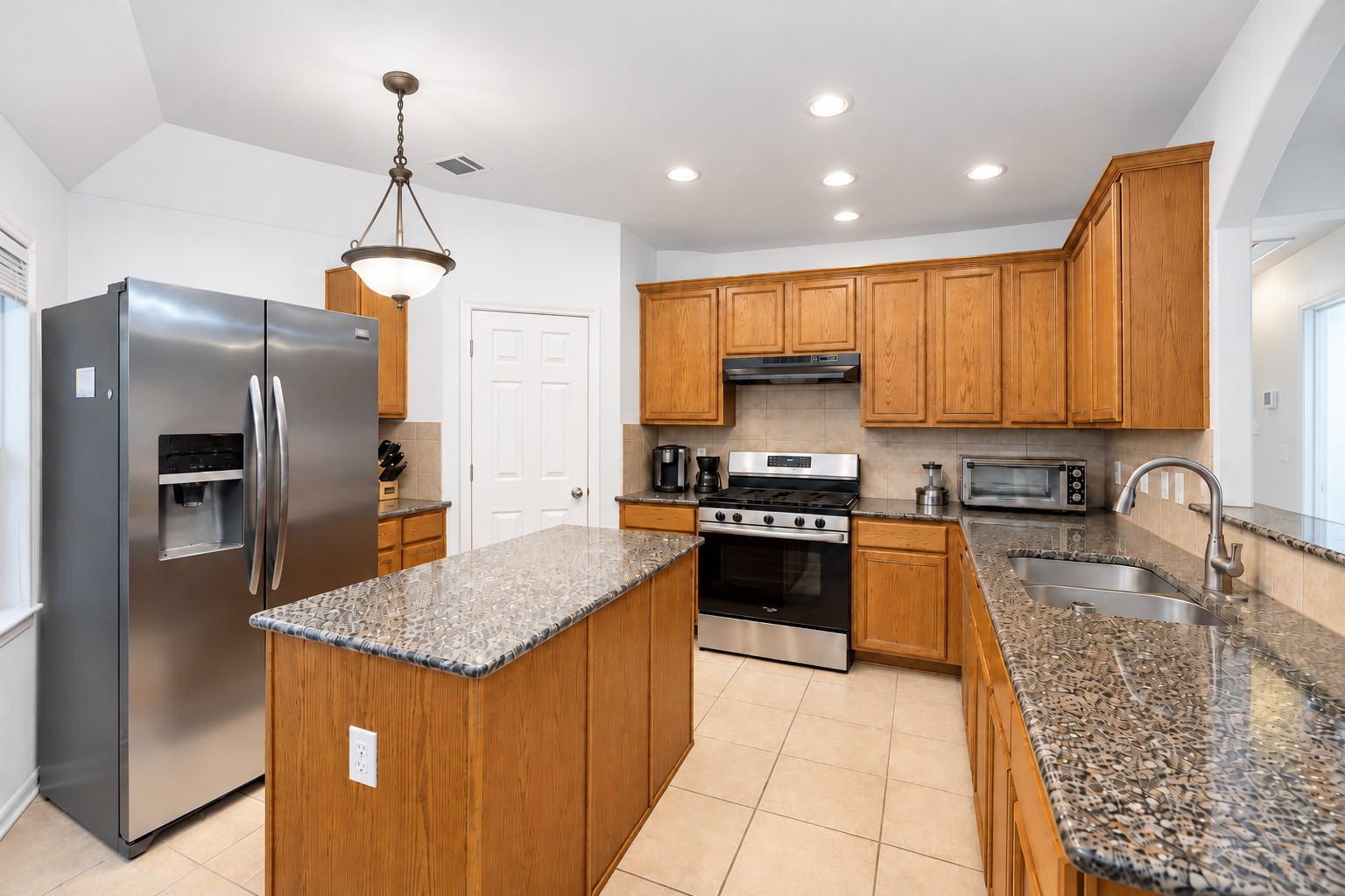 8019 Thorncroft Manor Lane, Richmond, TX 77407 8019 Thorncroft Manor Lane, Richmond, TX 77407