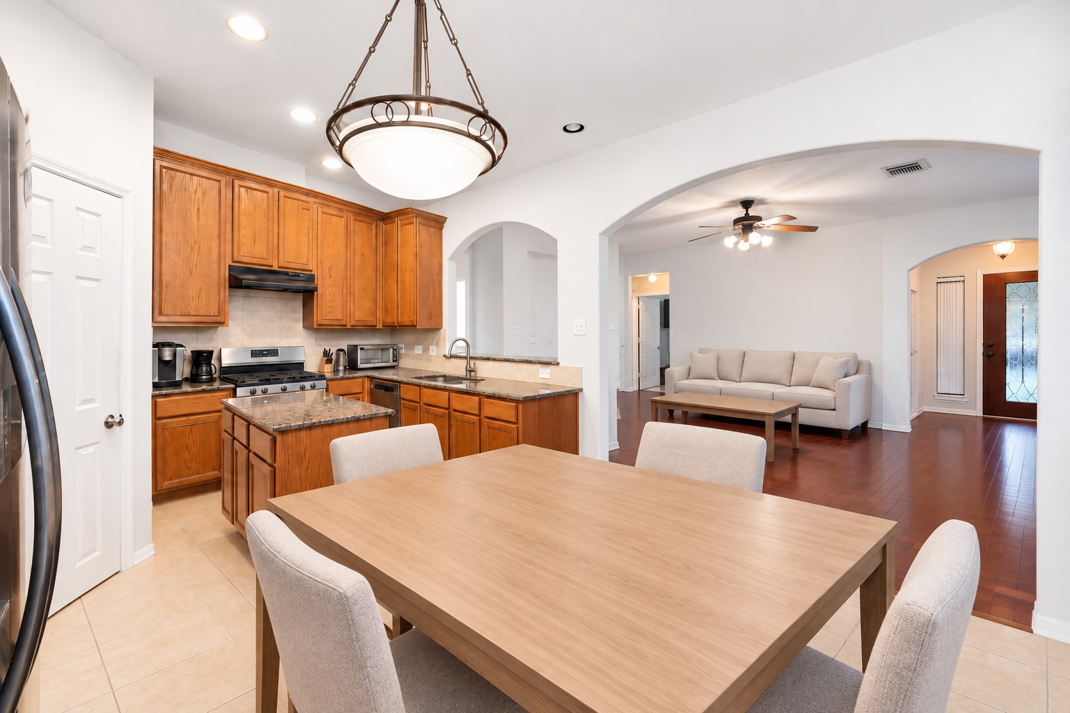 8019 Thorncroft Manor Lane, Richmond, TX 77407