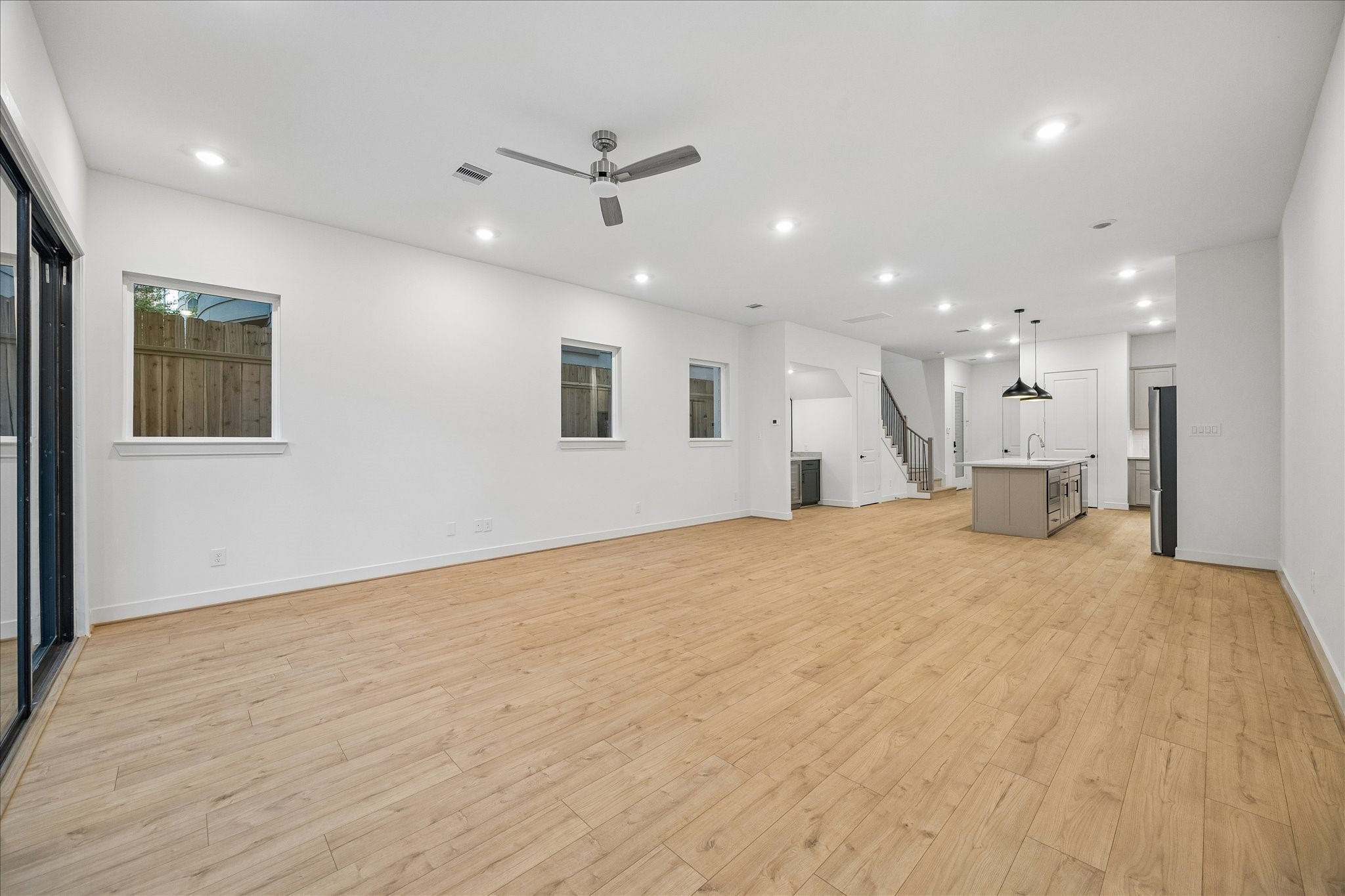 5018 Schuler Street, Houston, TX 77007
