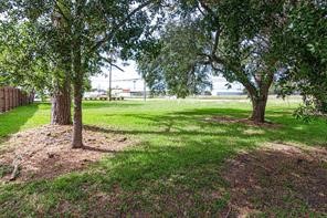 520 FM 517 Road W, Dickinson, TX 77539