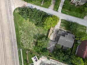 520 FM 517 Road W, Dickinson, TX 77539