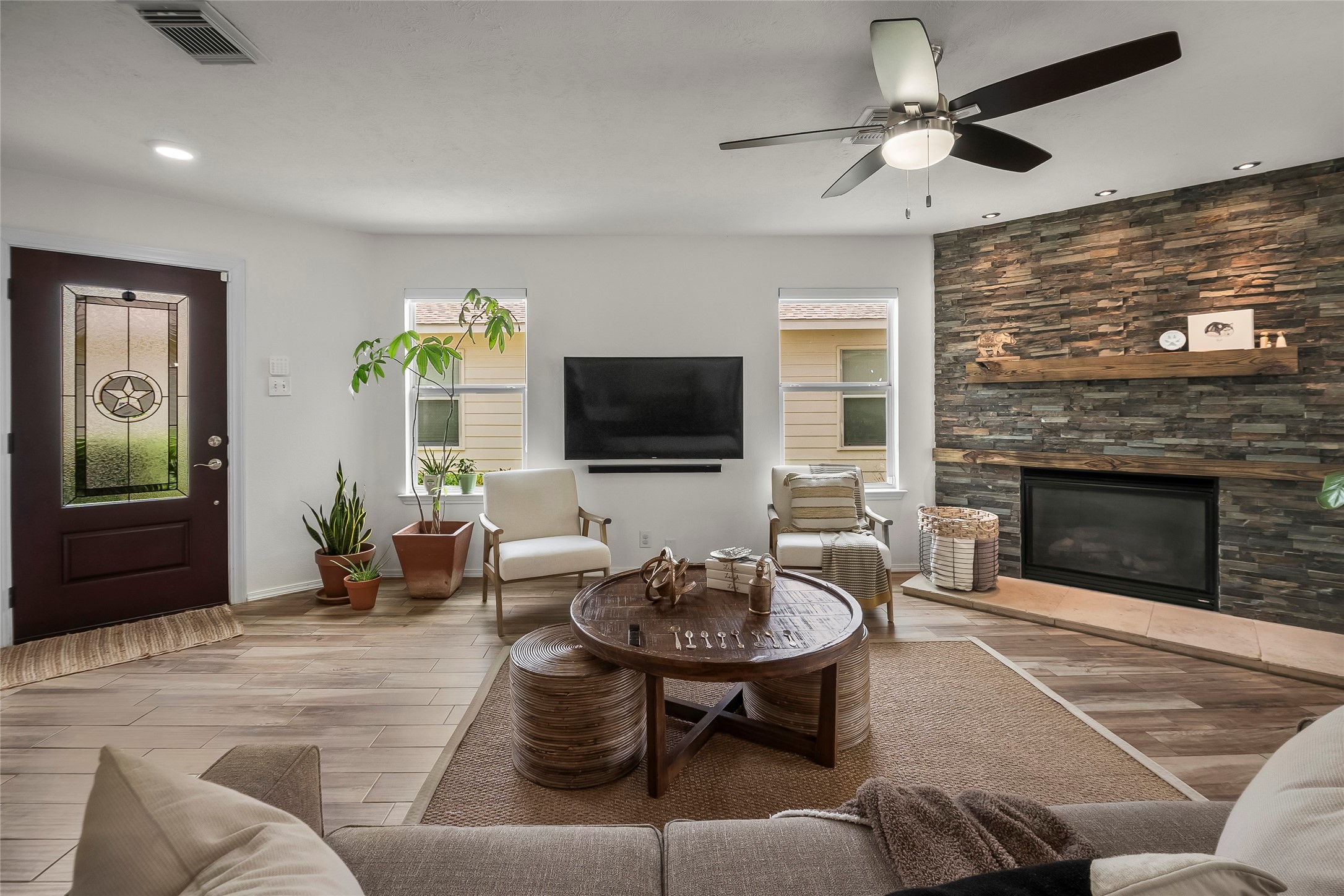 7806 Northfork Hollow Lane, Richmond, TX 77407