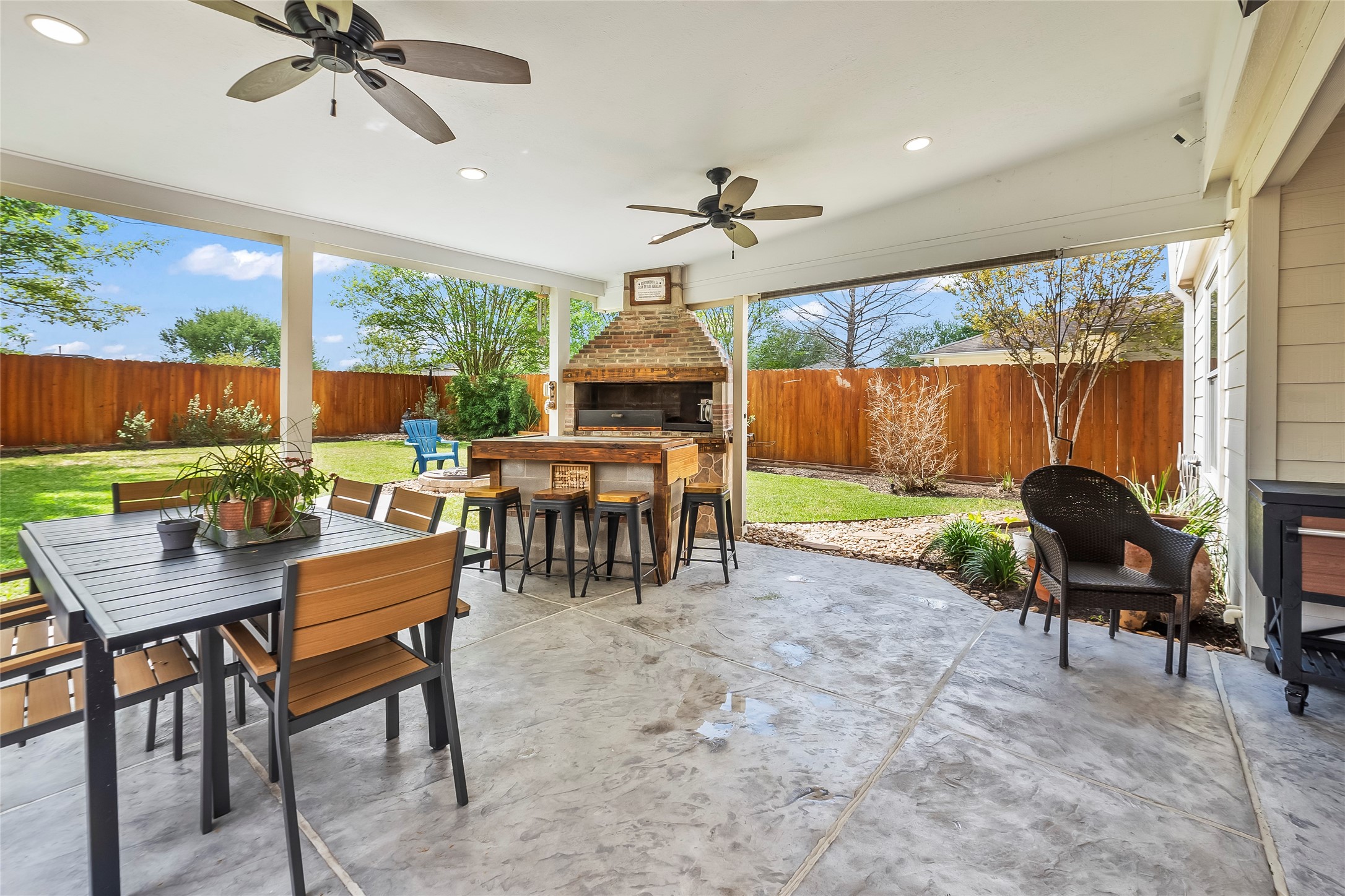 7806 Northfork Hollow Lane, Richmond, TX 77407