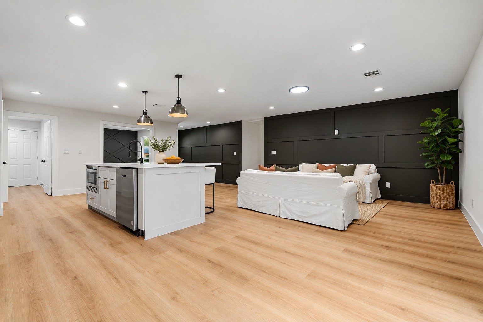 Combo virtual & real staging