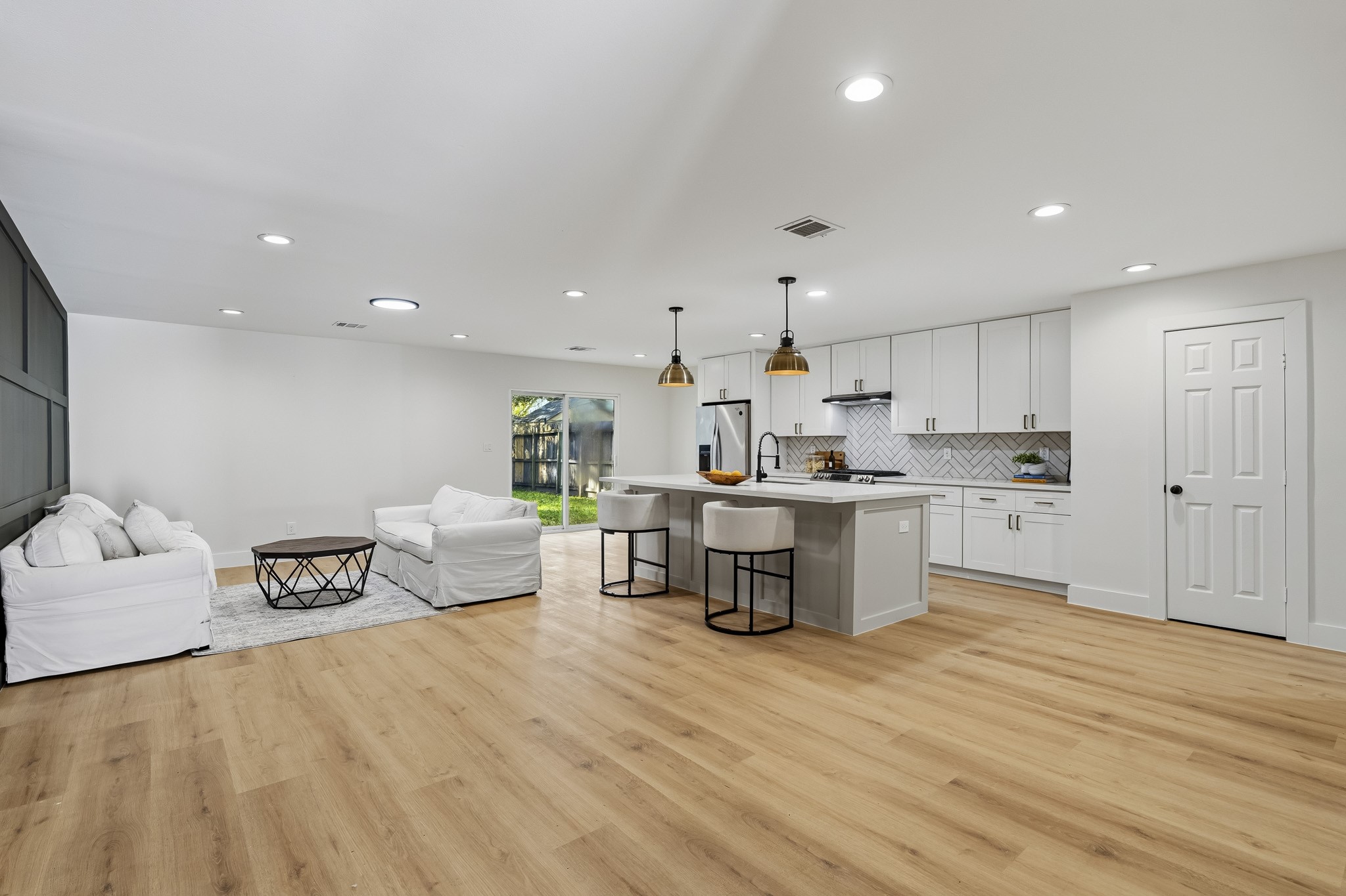 6003 Sanford Road, Houston, TX 77096