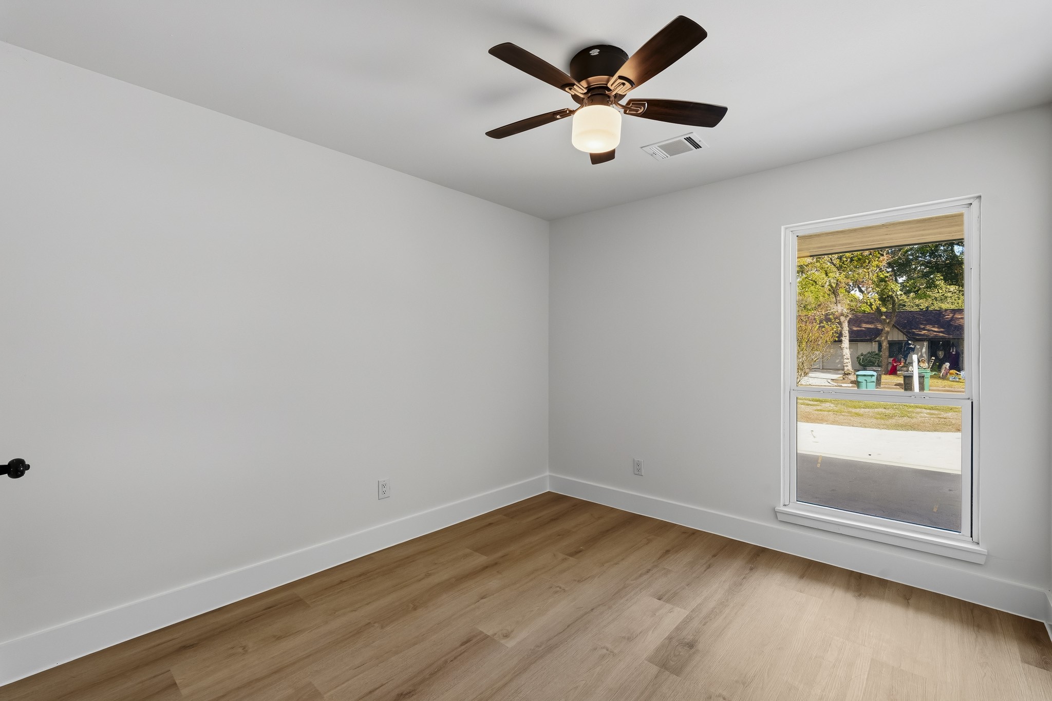 6003 Sanford Road, Houston, TX 77096