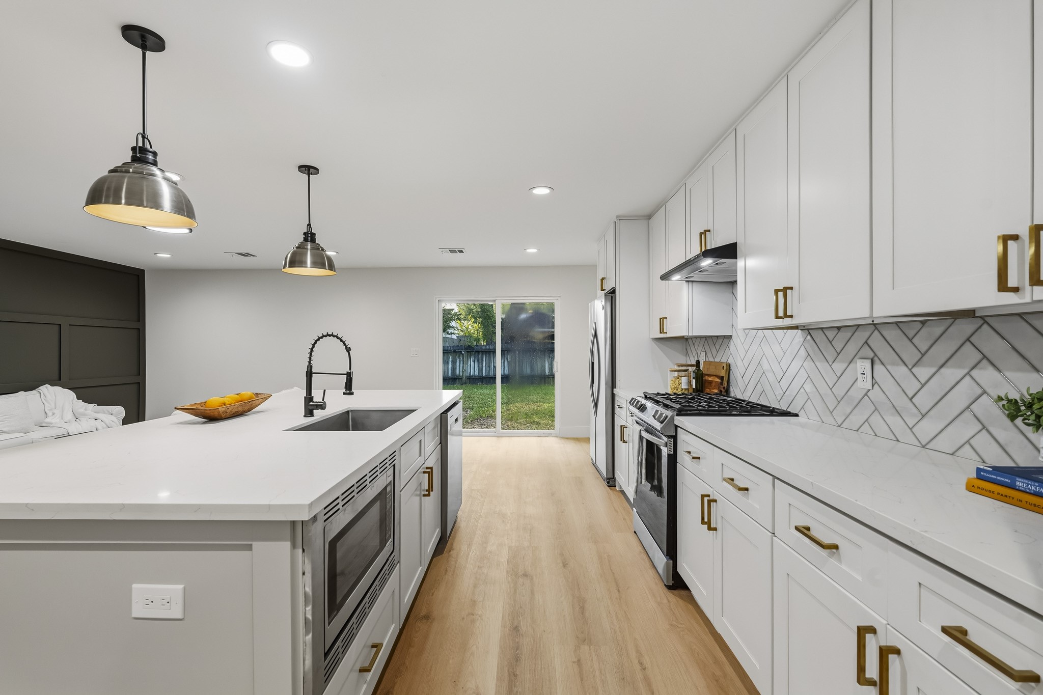 6003 Sanford Road, Houston, TX 77096