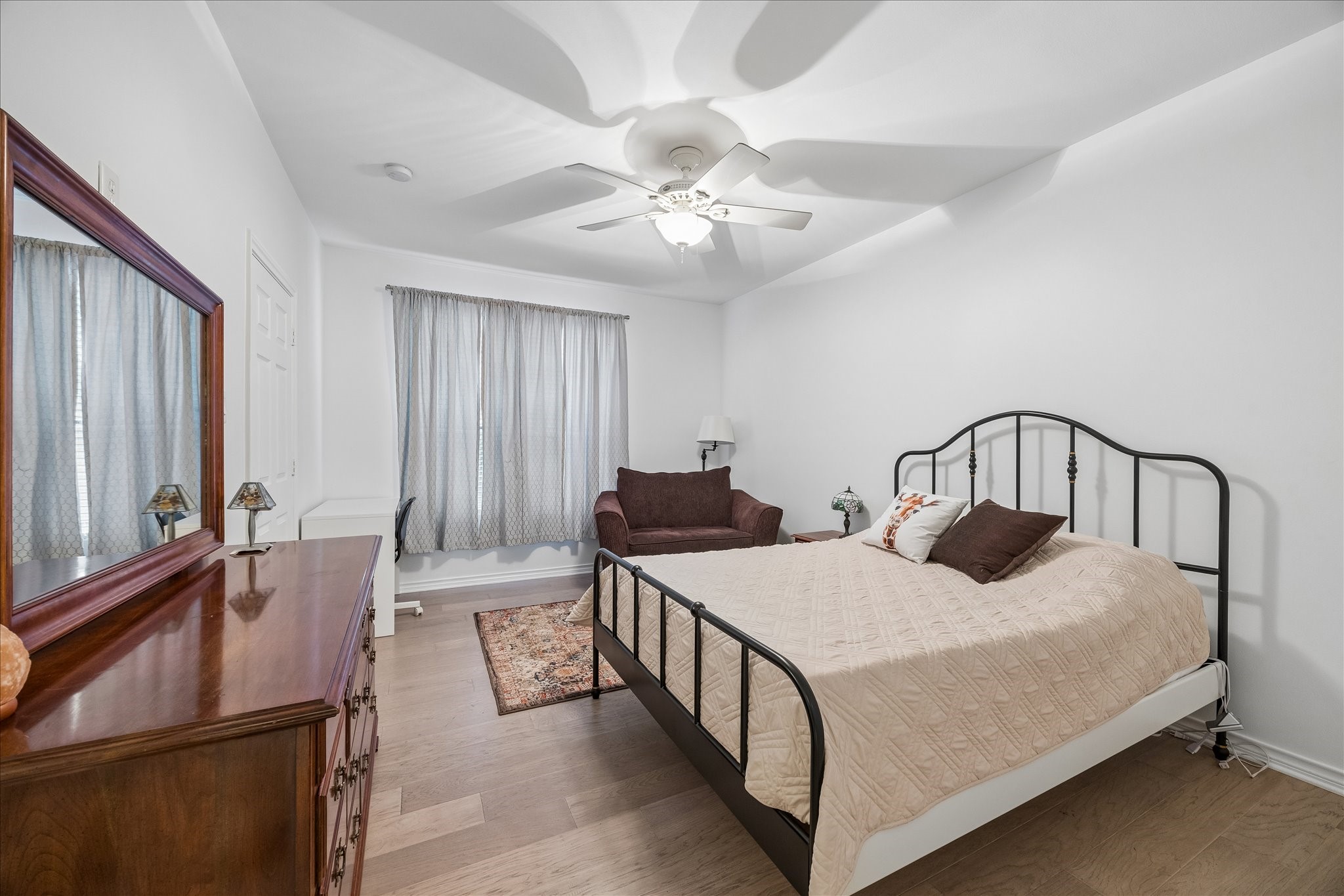 1881 Bering Drive, #37, Houston, TX 77057