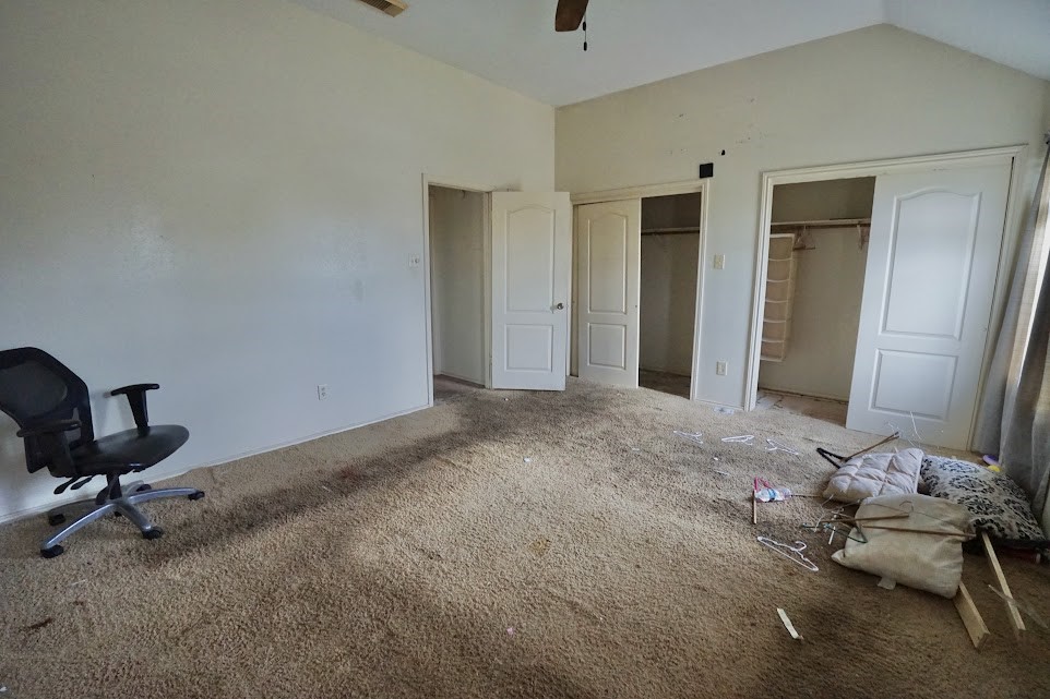 110 Almond Drive, Lake Jackson, TX 77566